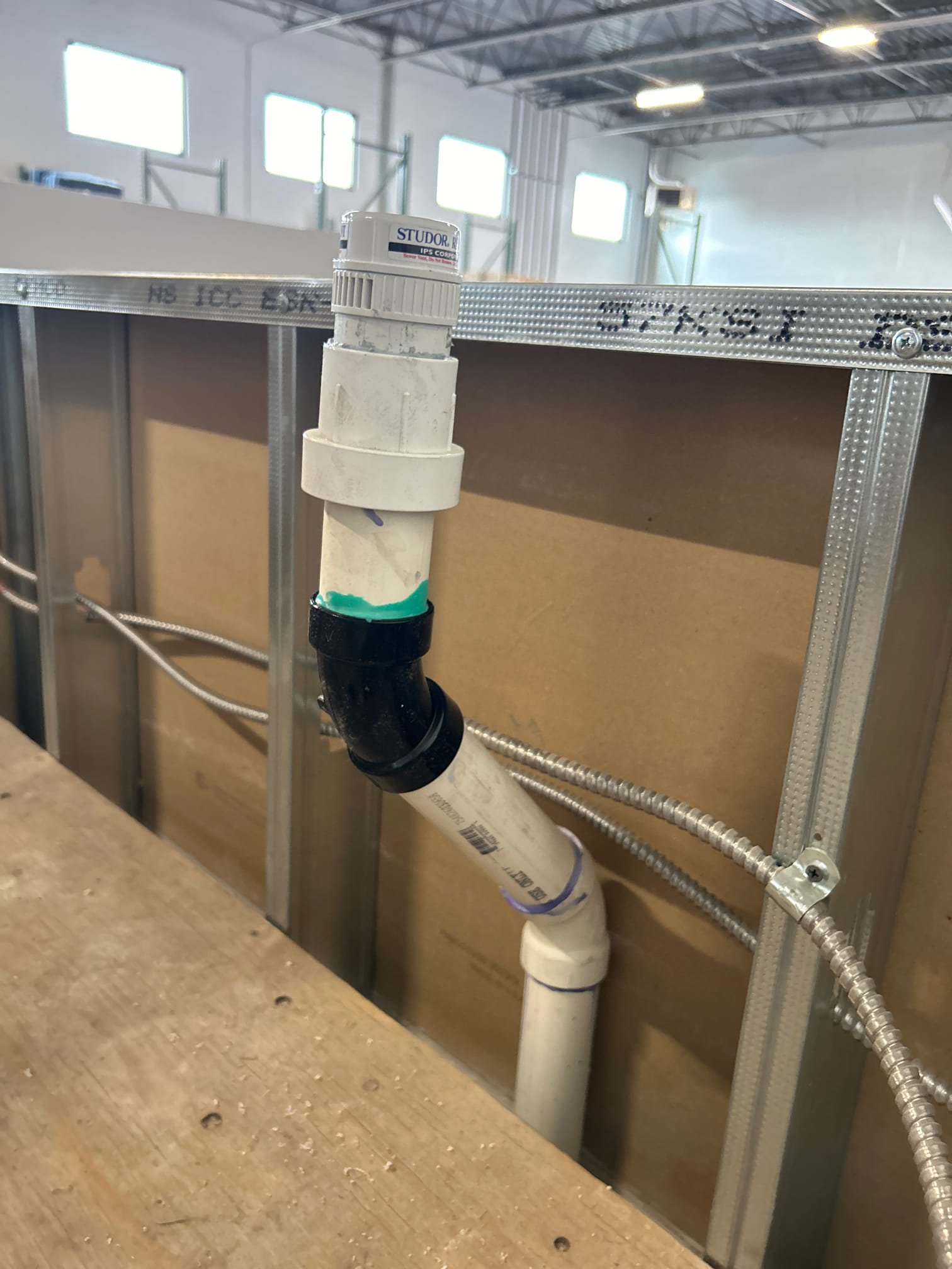 Image depicting flooded basement water removal, showcasing the process of eliminating water and addressing potential odors. An important step in basement flood recovery, including odor removal cost estimations.