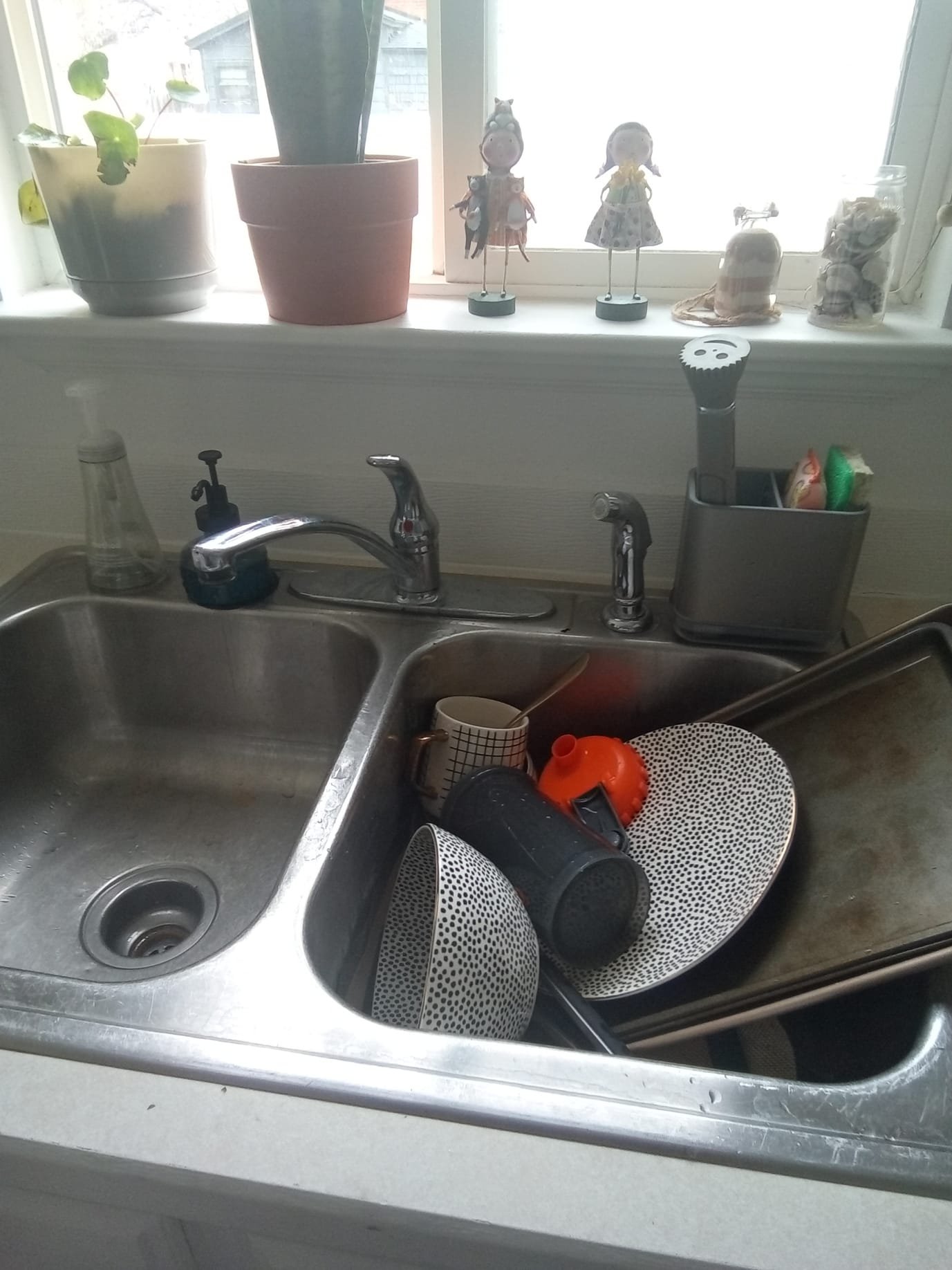 Worried about a gas smell or musty mold odor in your Taylorsville, Utah basement? We offer top-rated basement odor eliminator and mold removal services to ensure a clean, safe, and fresh-smelling home. Breathe easy again in Taylorsville!