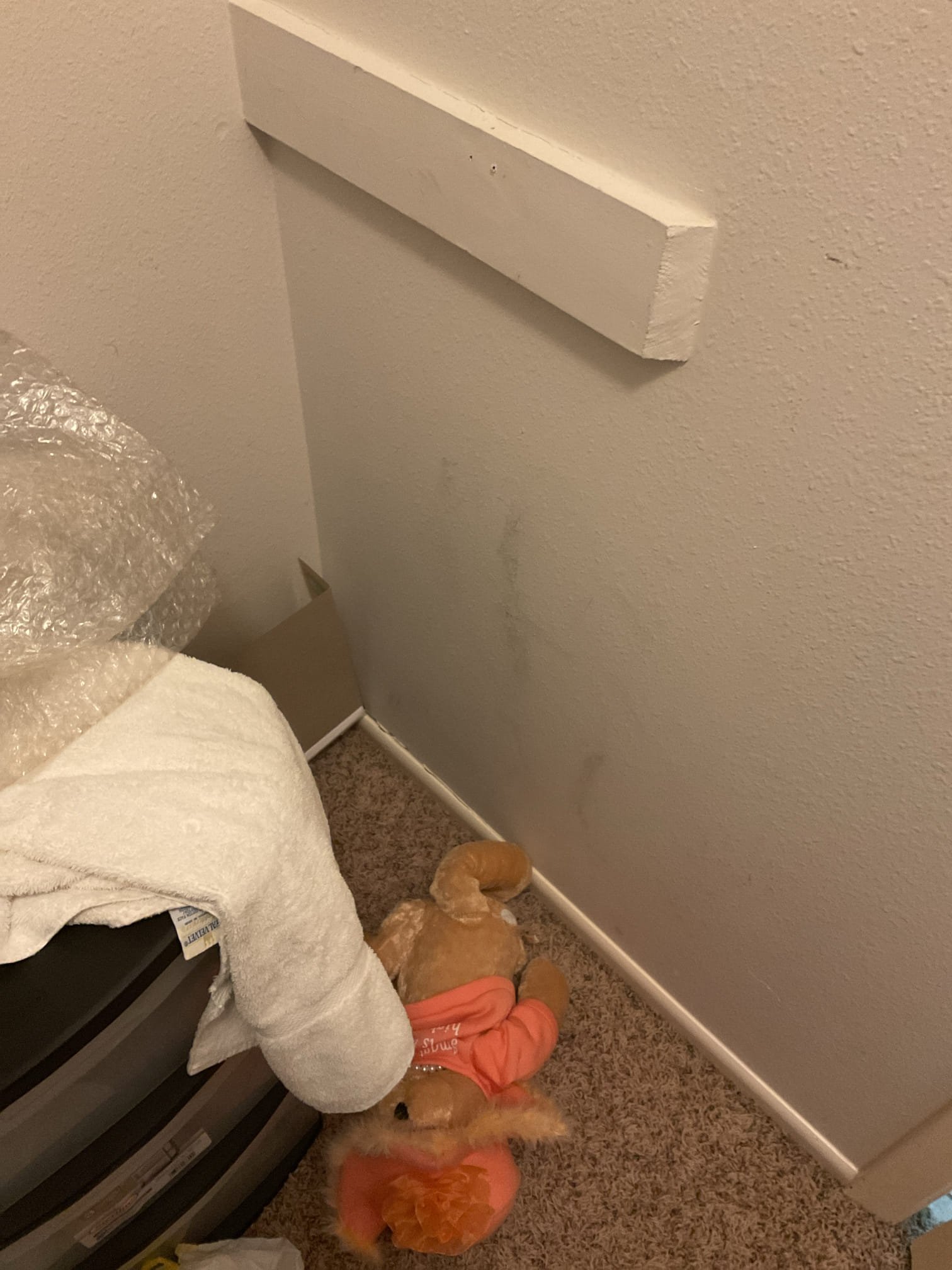 Fast, same-day air conditioner repair services available, including swamp cooler and portable AC units. Expert cooling and heating repair for all your climate control needs.