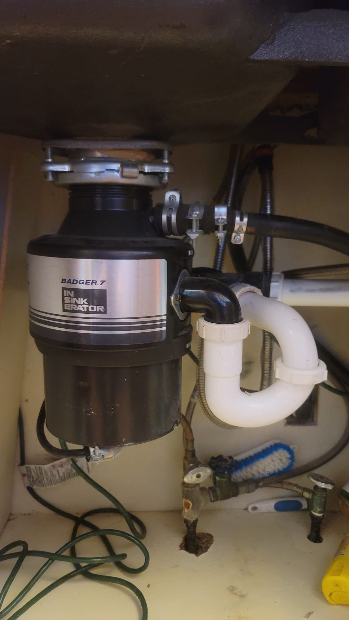 Image showcasing the powerful airflow of a top-rated Dyson fan, symbolizing clean air circulation, similar to the benefits of a kitchen faucet filter providing purified water. Consider faucet inspection repair to ensure optimal water flow, just as this Dyson fan guarantees efficient air delivery.