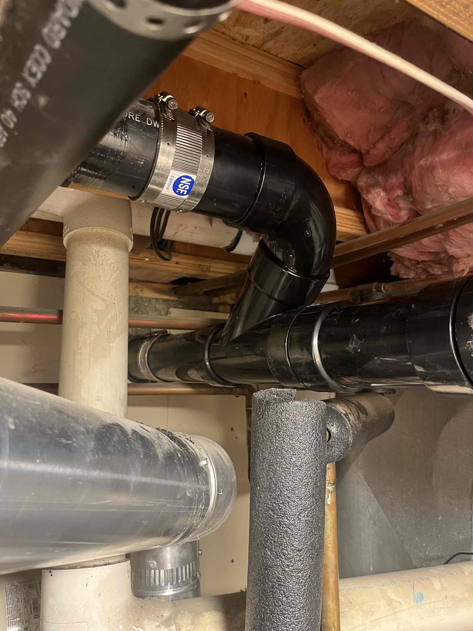 Image depicting fast and affordable 24/7 AC repair services. Conceptually represents '24 hr AC repair' and 'affordable AC repair near me' for immediate cooling solutions.