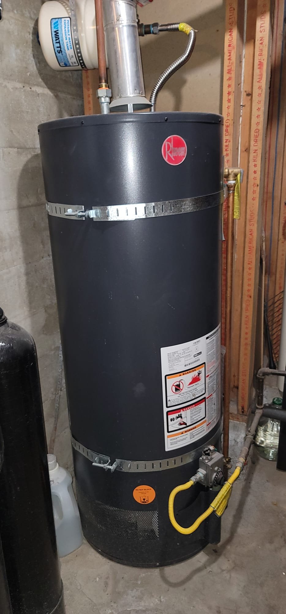 A durable Peerless cast iron boiler, representing a reliable and efficient solution for commercial heating needs. Consider Peerless boilers for your commercial boiler replacement to minimize long-term costs and ensure seamless service.