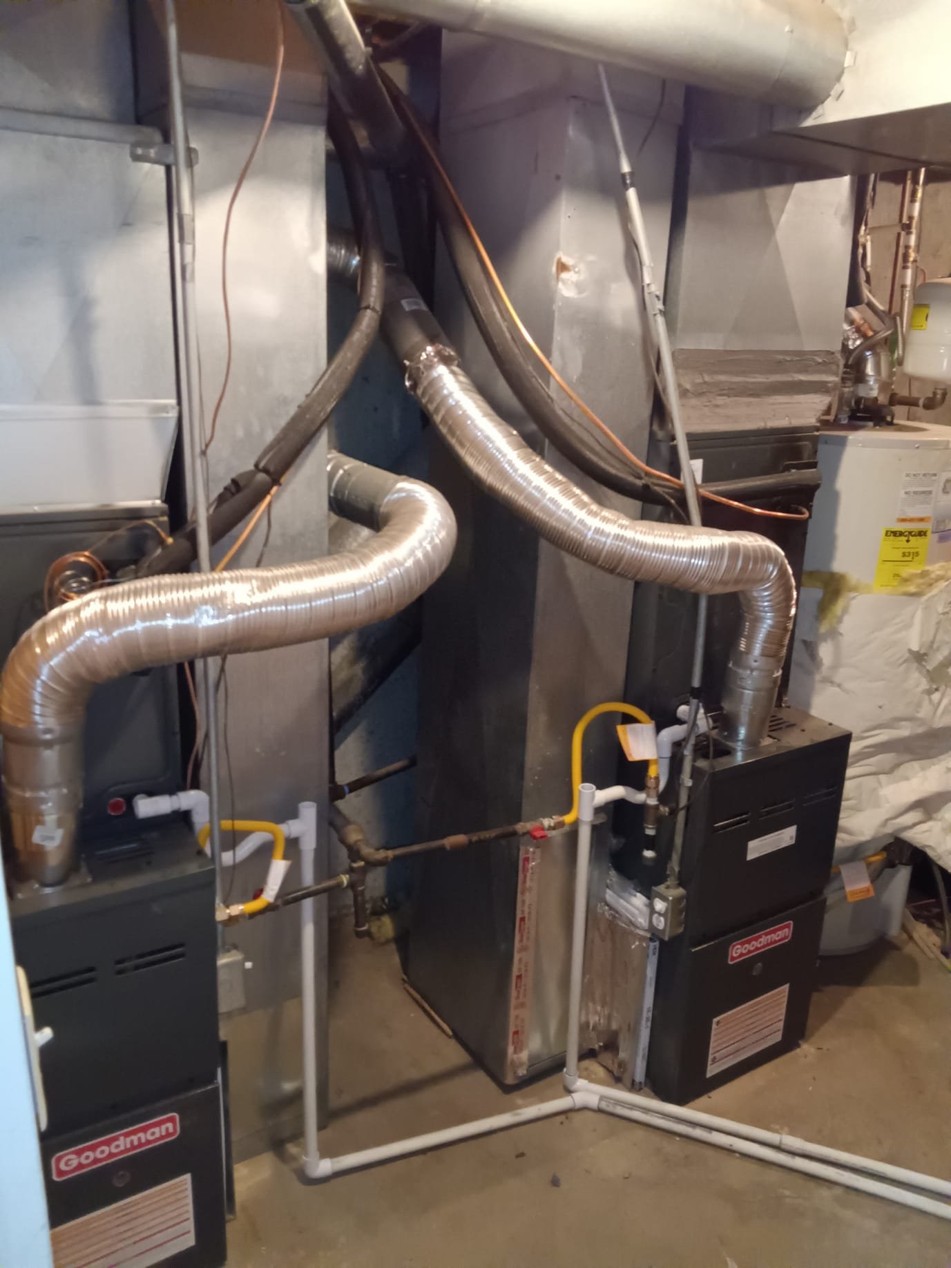 Breathe clean air on construction sites with the best air purifier for dust, also effective for removing hair, grease, storm, and disaster odors, ensuring a fresh and healthy environment.