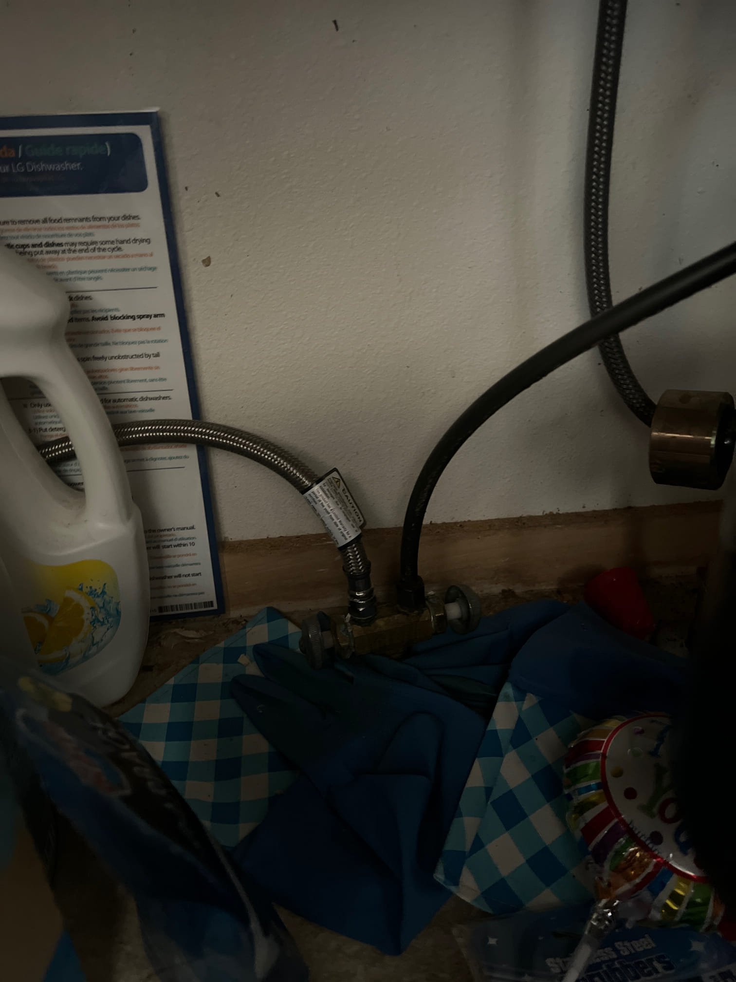 Find reliable 24/7 plumbing services near you. Get free estimates from top-rated plumbers in your area. Read reviews and choose the best plumber for your needs.