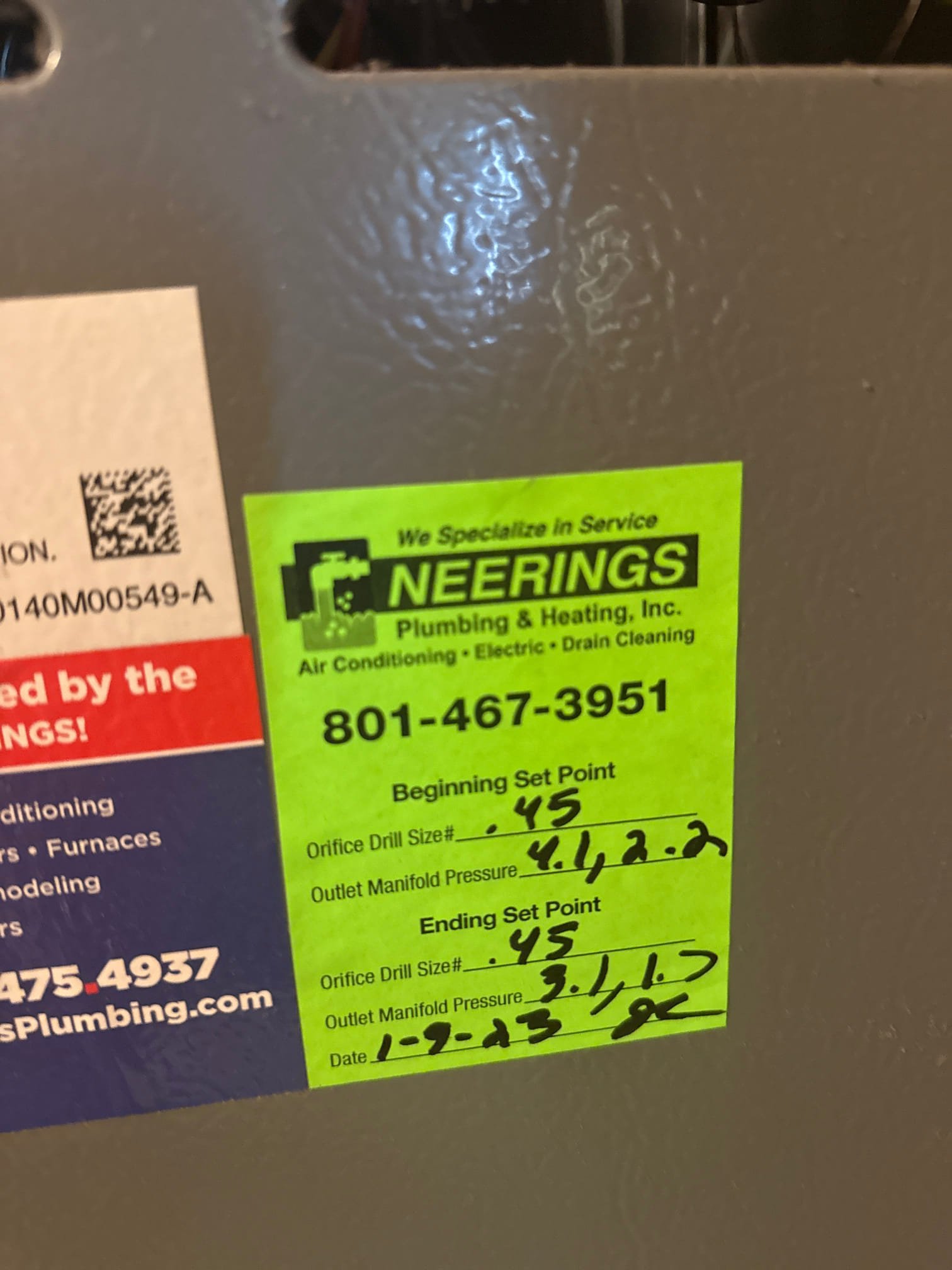 Image of drain cleaning service in Layton, Utah. Fast $49 drain cleaning special from one of the top plumbing companies near you. Find reliable plumbers companies near me in Layton for clogged drains and plumbing repairs.