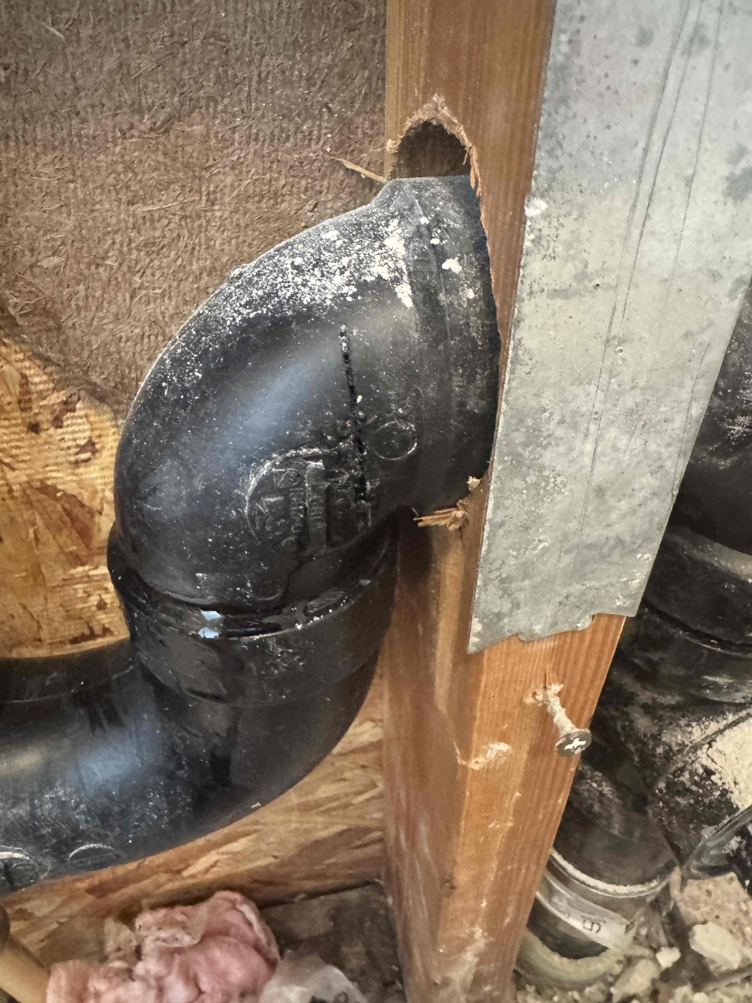 Image depicting commercial boiler service, highlighting the importance of regular maintenance for commercial AC and heat units. Skilled commercial HVAC technicians ensure optimal performance and energy efficiency.