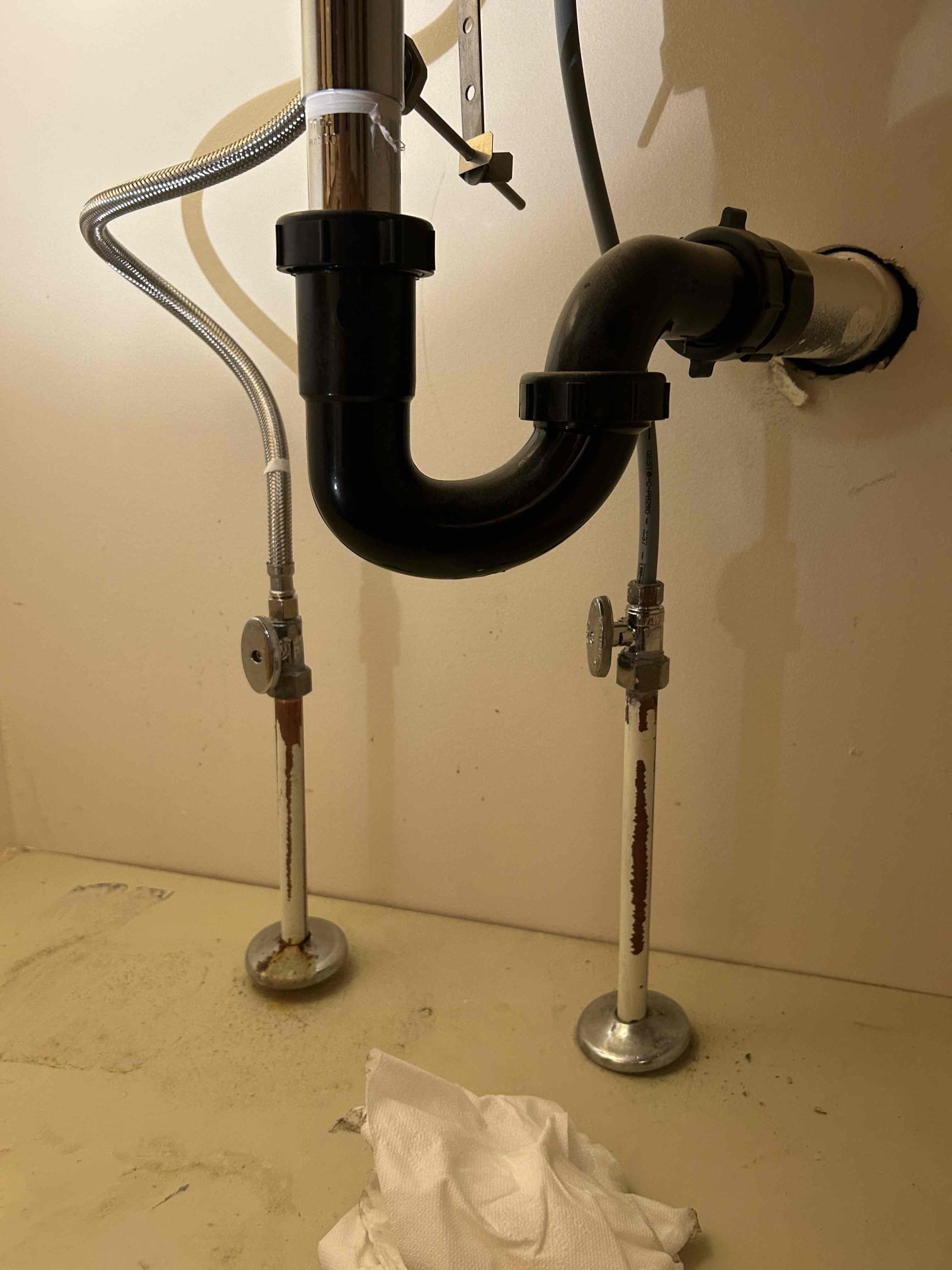 Protect your home from hard water damage! A whole house hard water filter helps prevent costly water line repairs and fix issues caused by mineral buildup, saving you money in the long run.