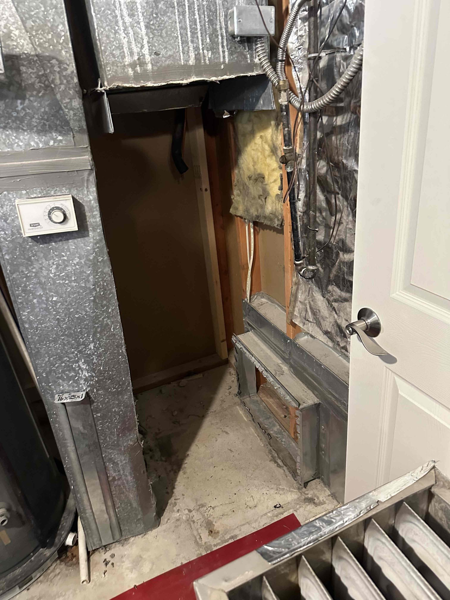 Professional furnace installation. Find local furnace installers for efficient and affordable gas furnace replacement near you. Get a quote for the cost of a new gas furnace installed today.