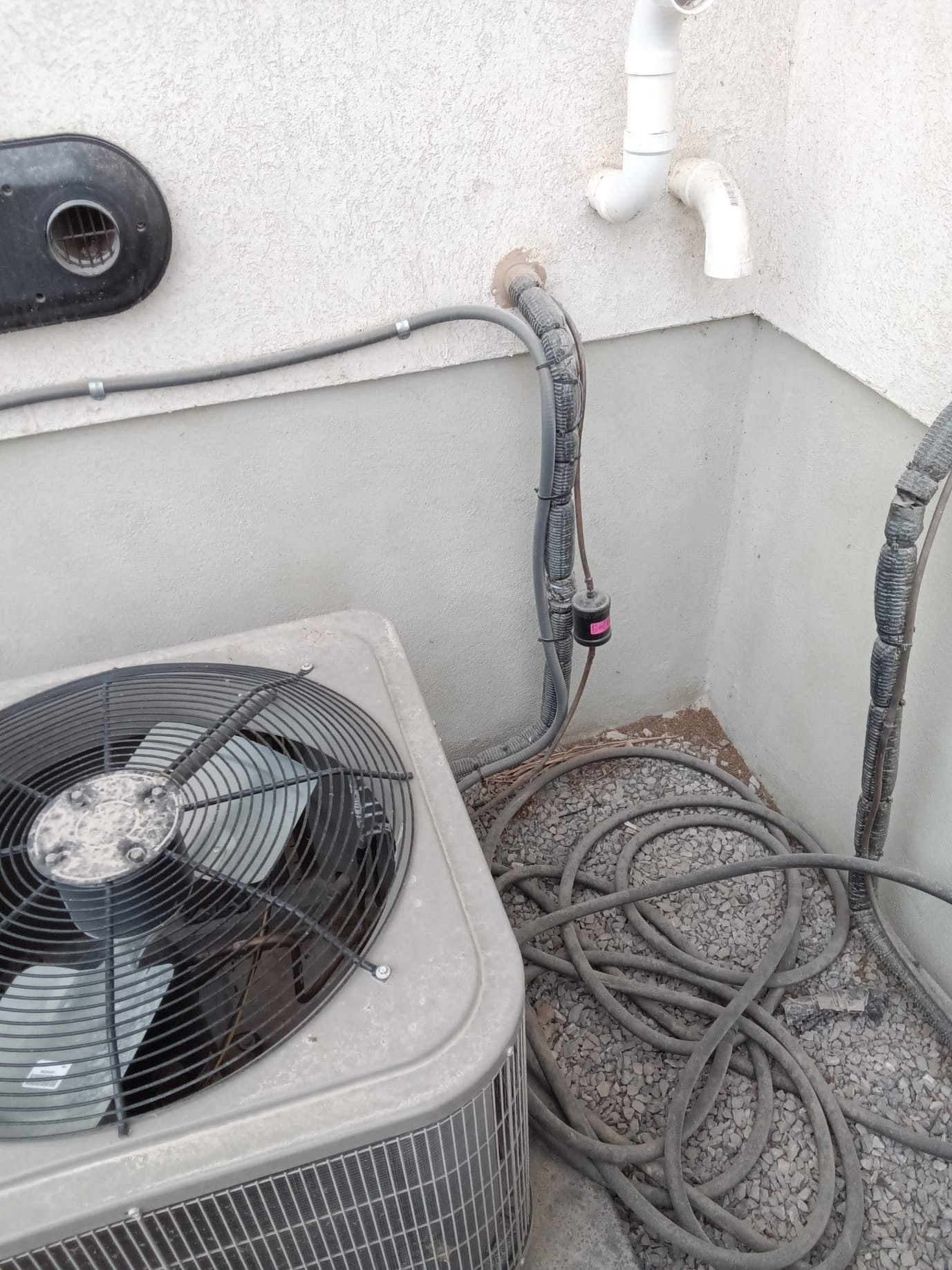 Image depicting signs of commercial flood damage, highlighting the importance of affordable and insured commercial flood remediation services for quick recovery and cost-effective solutions.