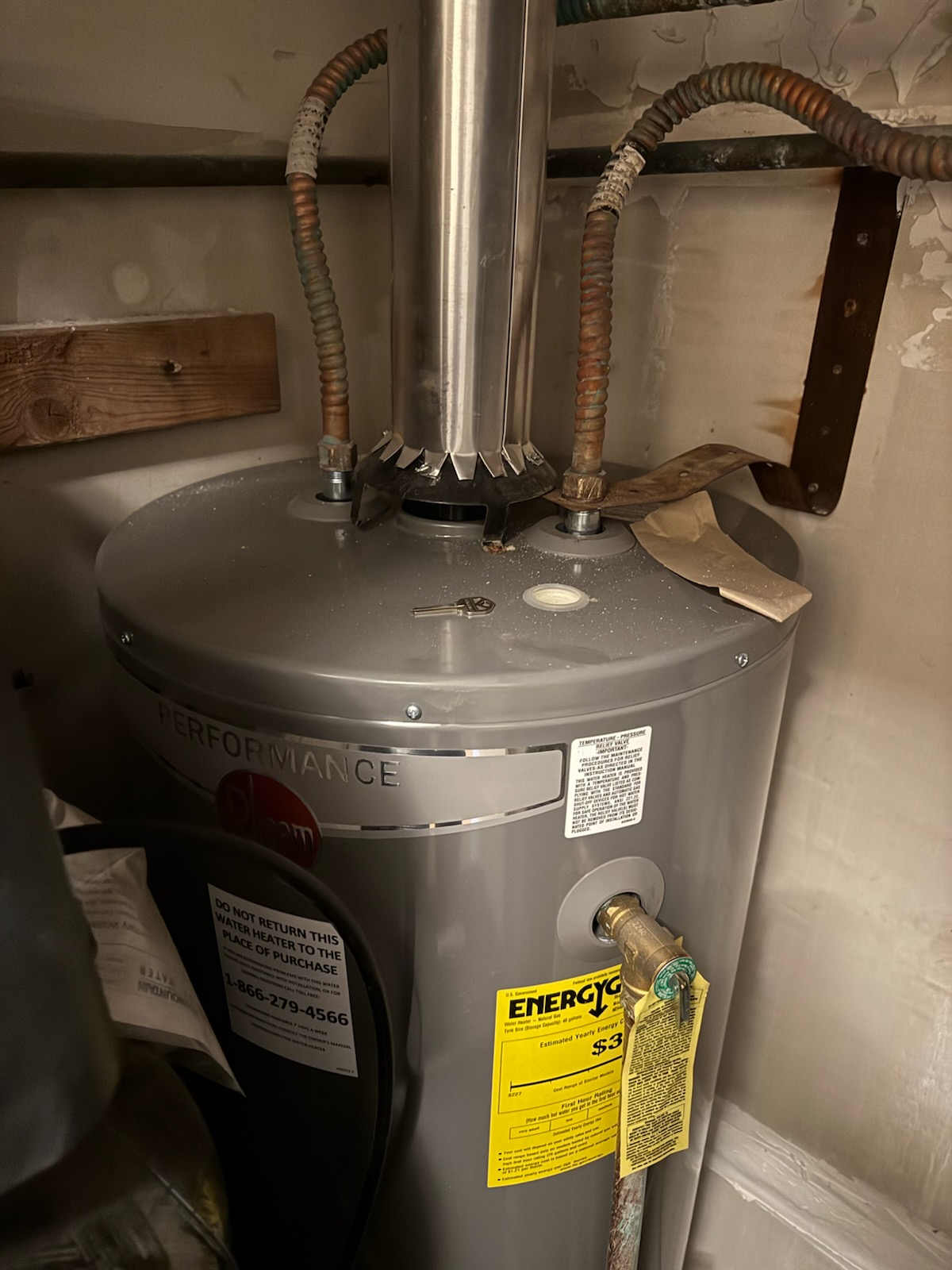 Image depicting 24-hour HVAC repair services, highlighting furnace repair and commercial furnace maintenance. Quick, reliable solutions for all heating needs.