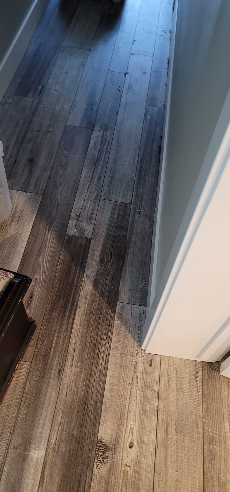 Image depicting steps on how to fix a toilet handle, often involving a toilet repair kit. Related to fixing a running toilet, showcasing DIY plumbing for common toilet problems.