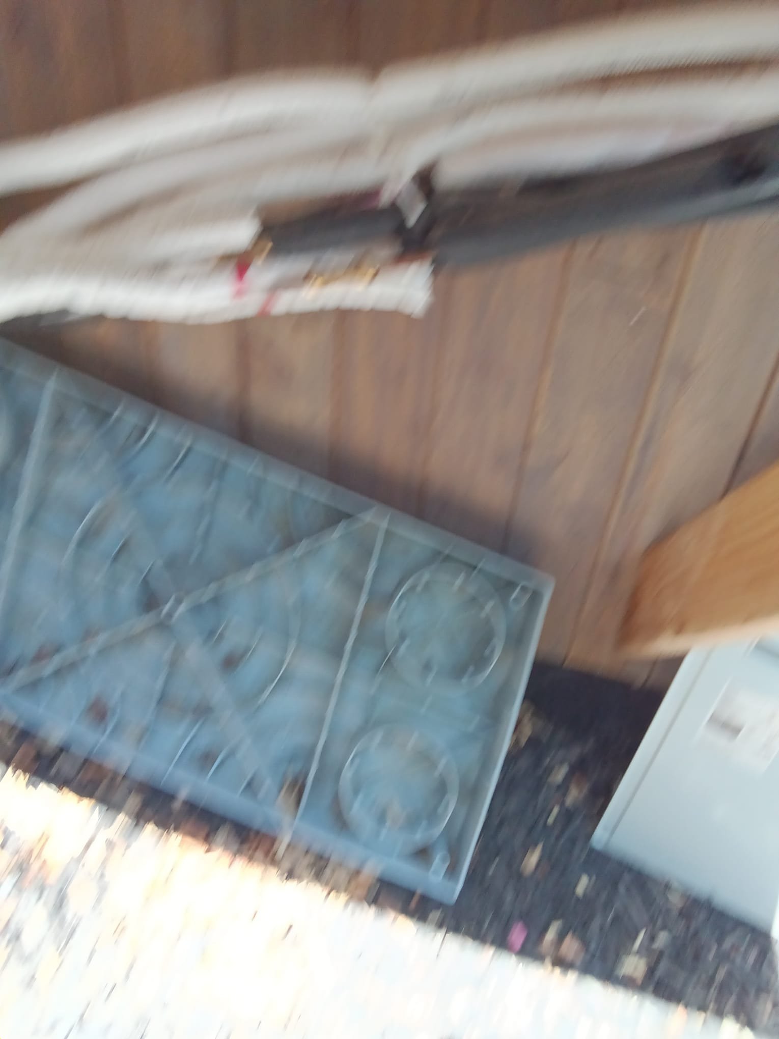 South Jordan, Utah: Close-up of a seamlessly repaired porcelain chip, showcasing the quality workmanship available locally. Addressing mold concerns? We also offer commercial-grade mold killer and commercial mold repair services for homes and businesses in the South Jordan area.