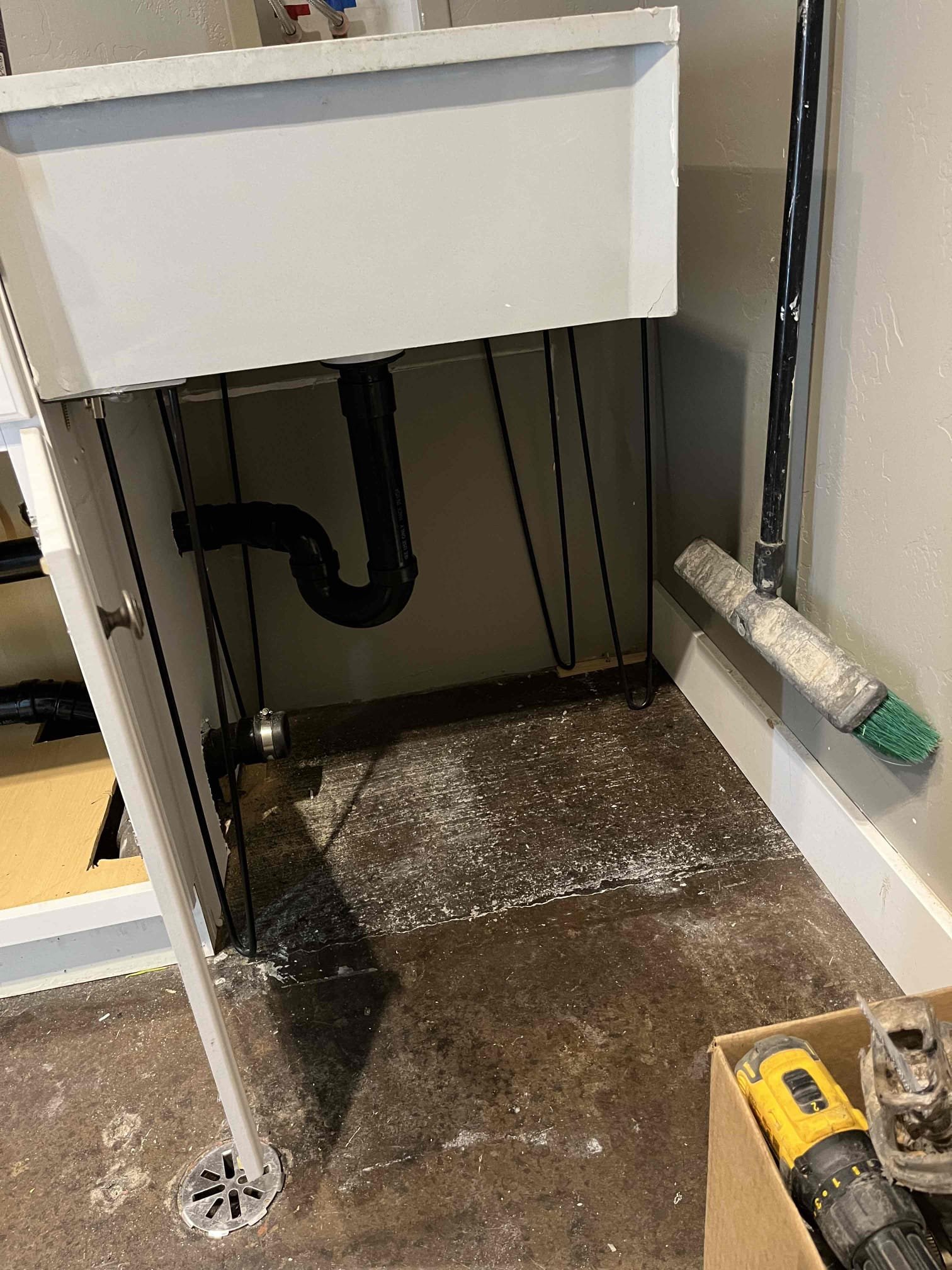 Inspection for fire odor removal, addressing potential dangers like P-trap smells. Get accurate fire odor removal pricing after a thorough assessment.