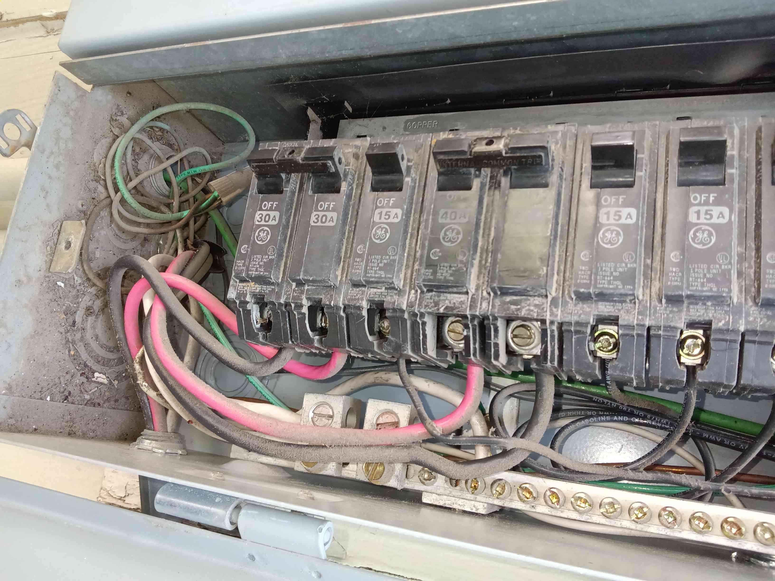 Efficient multi-zone climate control with MrCool, similar to a 5-zone system. Consider swamp cooler tune-ups for optimal performance and cost savings. Get a free estimate today!