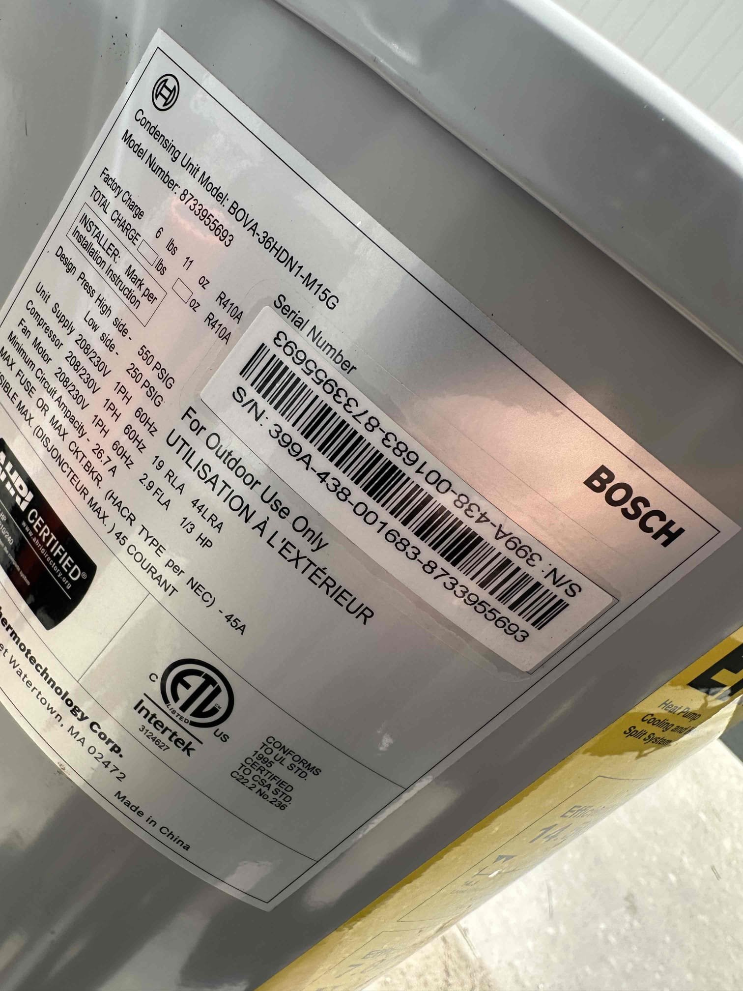 Image depicting water heater installers, representing commercial heating installation services and heating cooling companies in your vicinity. Find local experts for all your heating needs.