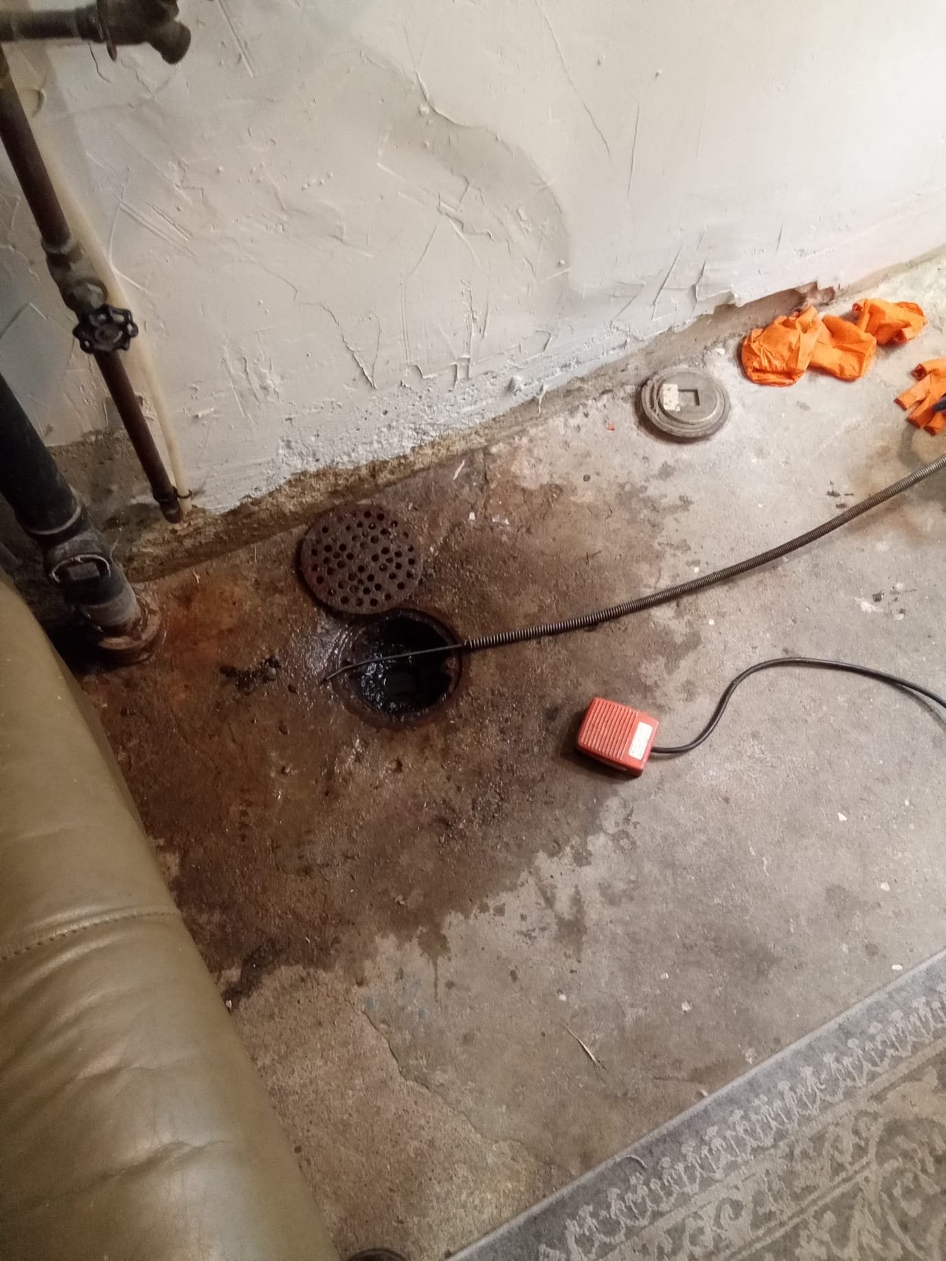 Image showing a drain cleanout, a crucial access point for plumbing maintenance. Essential for local drain cleaning services and using a drain snake to clear stubborn clogs. Find 'drain cleaning near me' for professional assistance or learn 'how to use a drain snake' for DIY solutions.