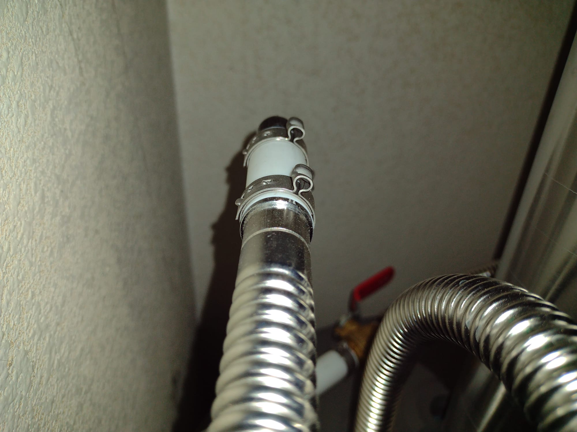 Image depicting a commercial plumbing company van parked near a business, symbolizing local commercial plumbing services and readily available plumbers for businesses in the area. Useful for finding 'commercial plumbing near me' or a 'plumbers company near me'.