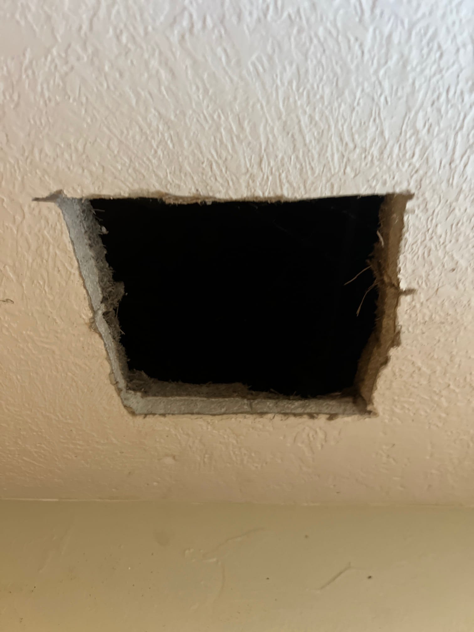 Close-up of sink tap parts, highlighting components relevant to kitchen faucet filter maintenance and washer replacement. Illustrates common elements involved in addressing leaks and improving water quality in kitchen faucets. Useful for understanding DIY faucet repair and filter installation.