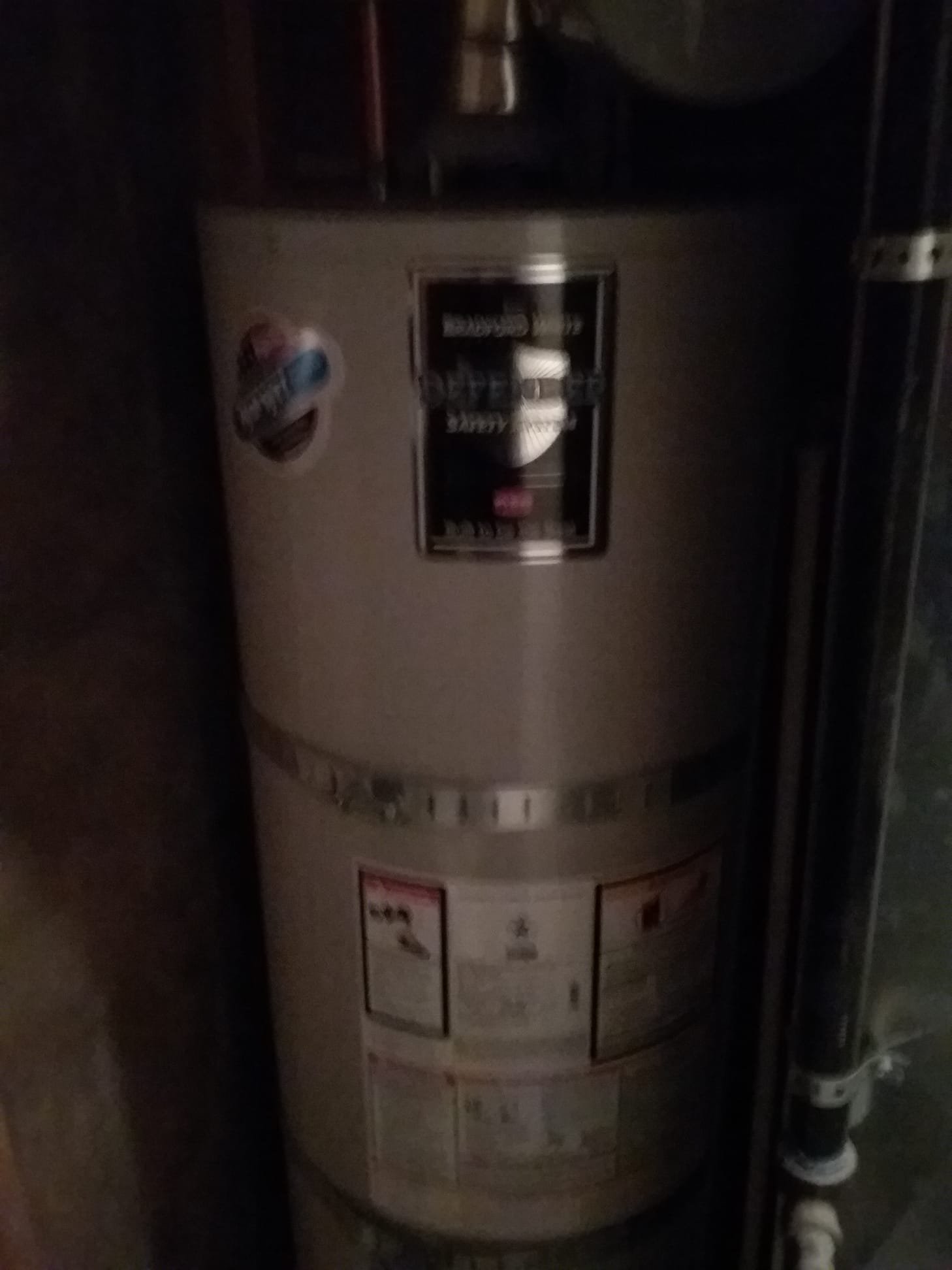 Professional residential drywall water damage cleanup service to repair and restore homes affected by leaks and flooding. Specialized techniques for efficient water extraction, drying, and mold prevention, ensuring a safe and healthy living environment.