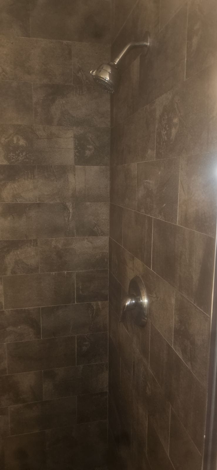 Image depicting professional air conditioning services, including AC replacement and installation. Stay cool and comfortable with nearby experts ready to handle all your air conditioning needs.