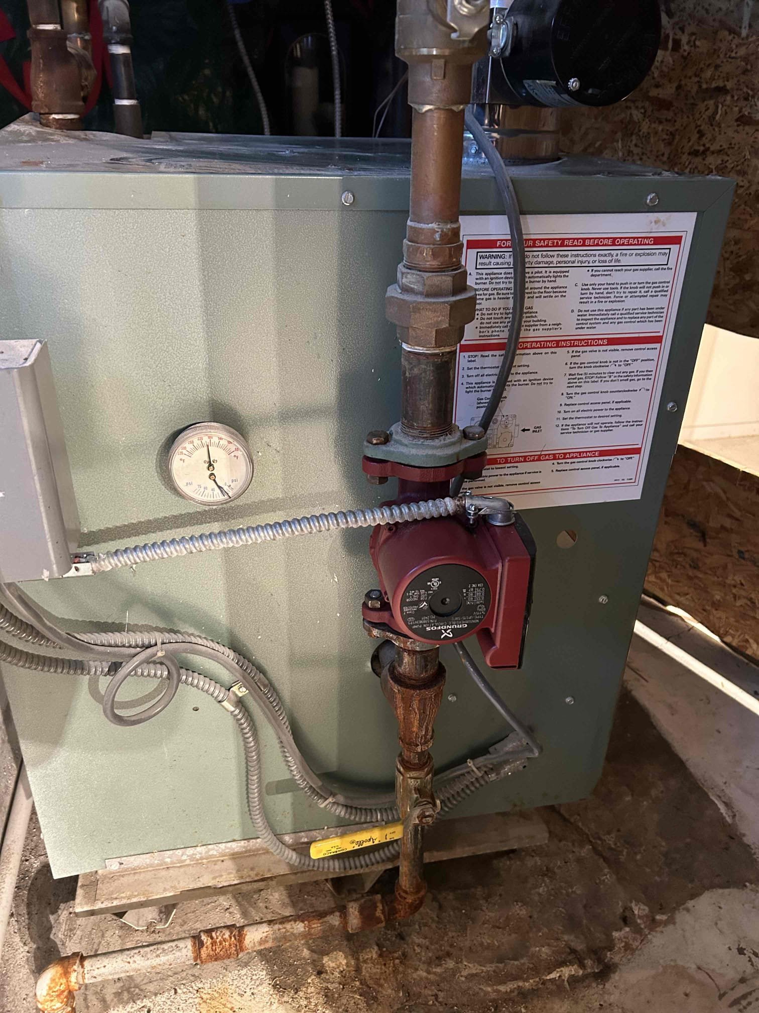 Image depicting signs of fire damage in a home, indicating the need for professional residential fire remediation services. Learn to diagnose fire damage and understand residential fire remediation pricing.