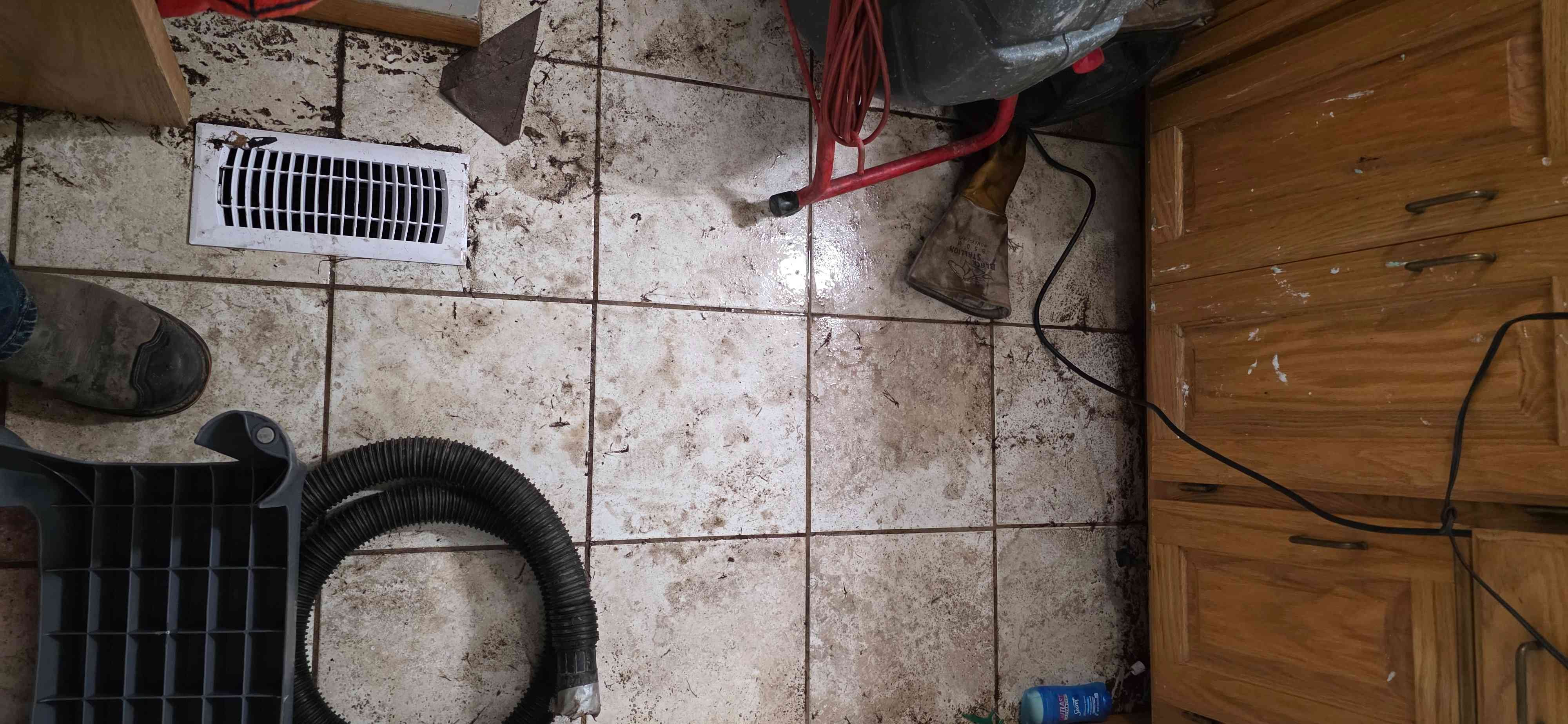 Safeguarding Taylorsville homes! Professional residential dryer vent cleaning services in Louisville prevent fire hazards and improve dryer efficiency. Addressing potential drywall water damage from clogged vents, ensuring a safe and healthy home environment right here in Utah.