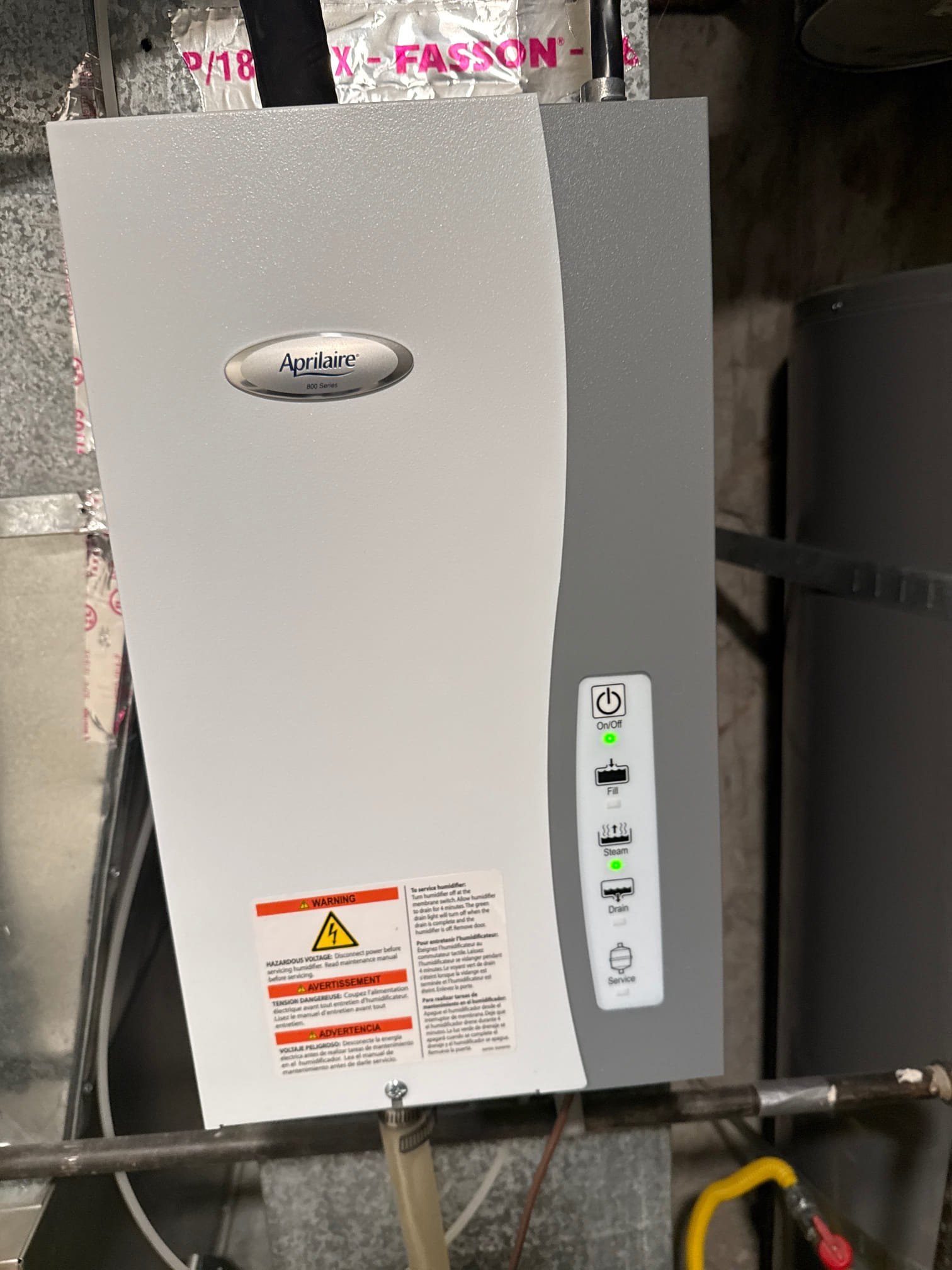 Image depicts residential smoke damage, highlighting the importance of contacting a smoke damage insurance claims adjuster and residential smoke damage service for prompt assessment and restoration.