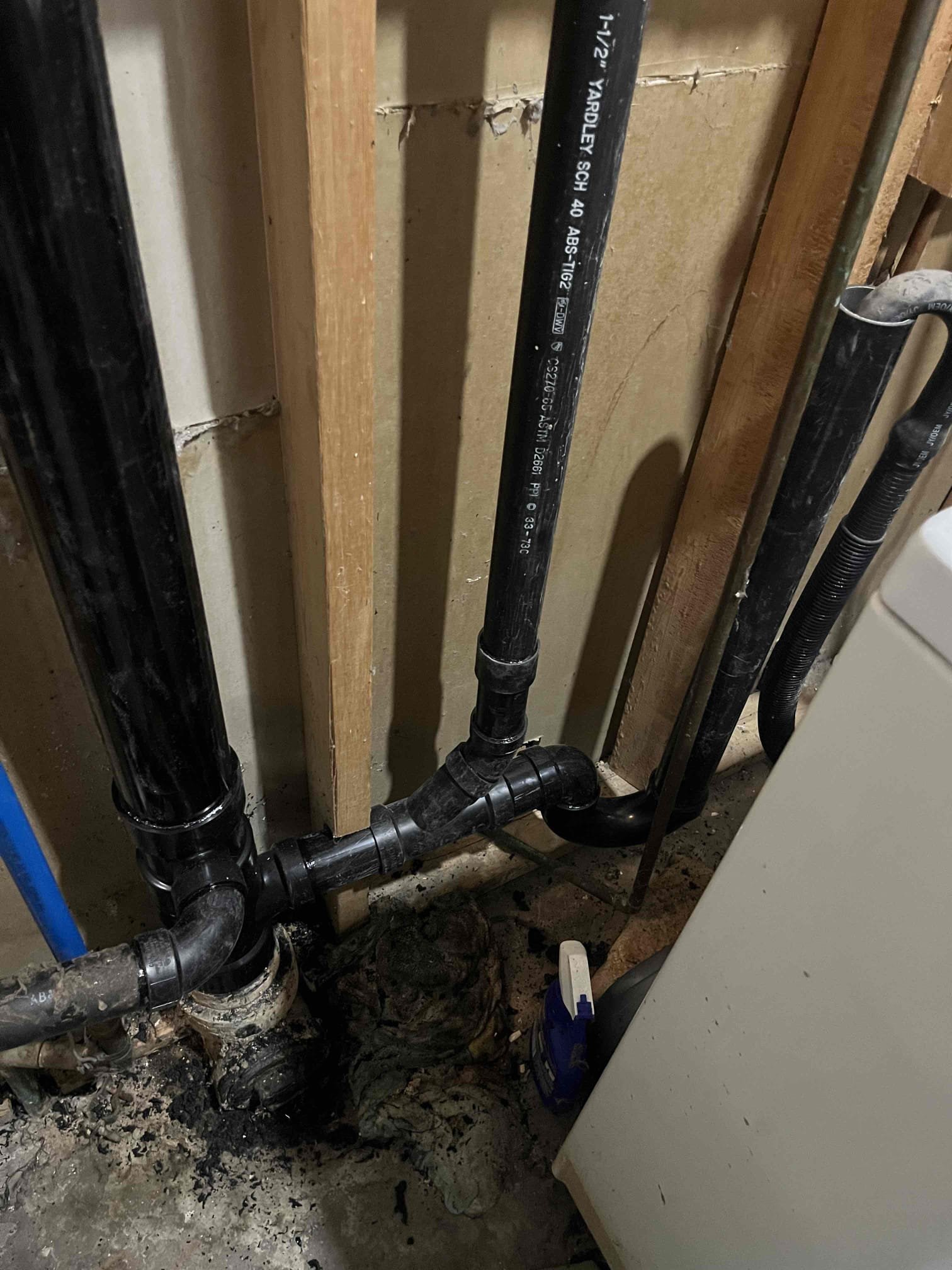 New sewer line installation in Woodland Hills, Utah. Residents considering sewer installation should research sewer installation costs specific to the area, as prices vary. This project highlights a typical residential sewer installation process.