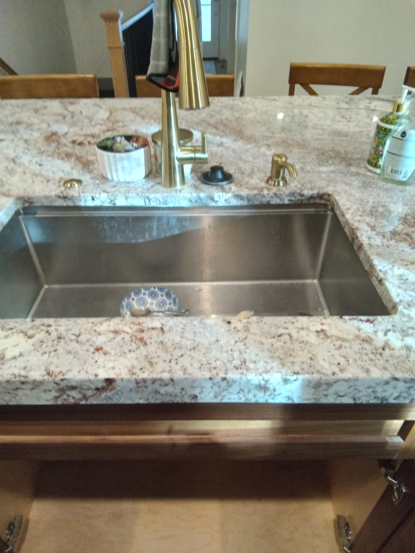 Signs of basement flooding, indicating the need for flood remediation. This image highlights common issues found during a basement flood remediation inspection and troubleshooting, such as water stains, mold growth, and structural damage. Addressing these problems promptly can prevent further damage and health hazards.