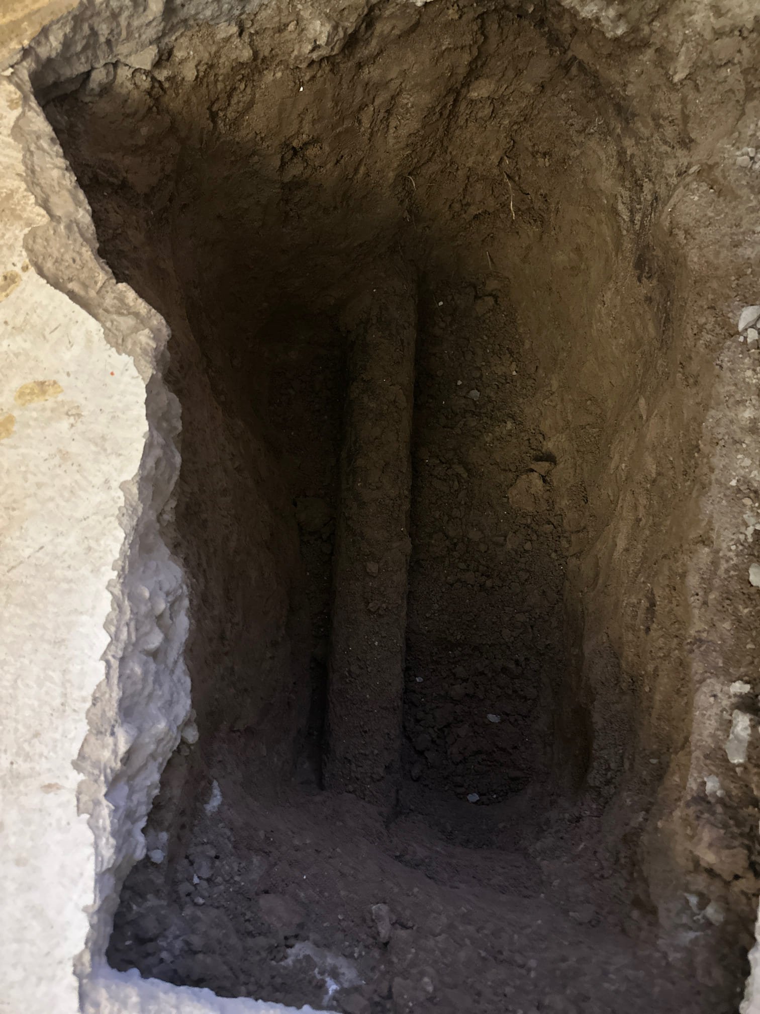 Honeywell Wi-Fi Smart Thermostat helping homeowners monitor air quality and control HVAC systems after fire and smoke damage from wildfires, aiding in fire and smoke damage repair and recovery.