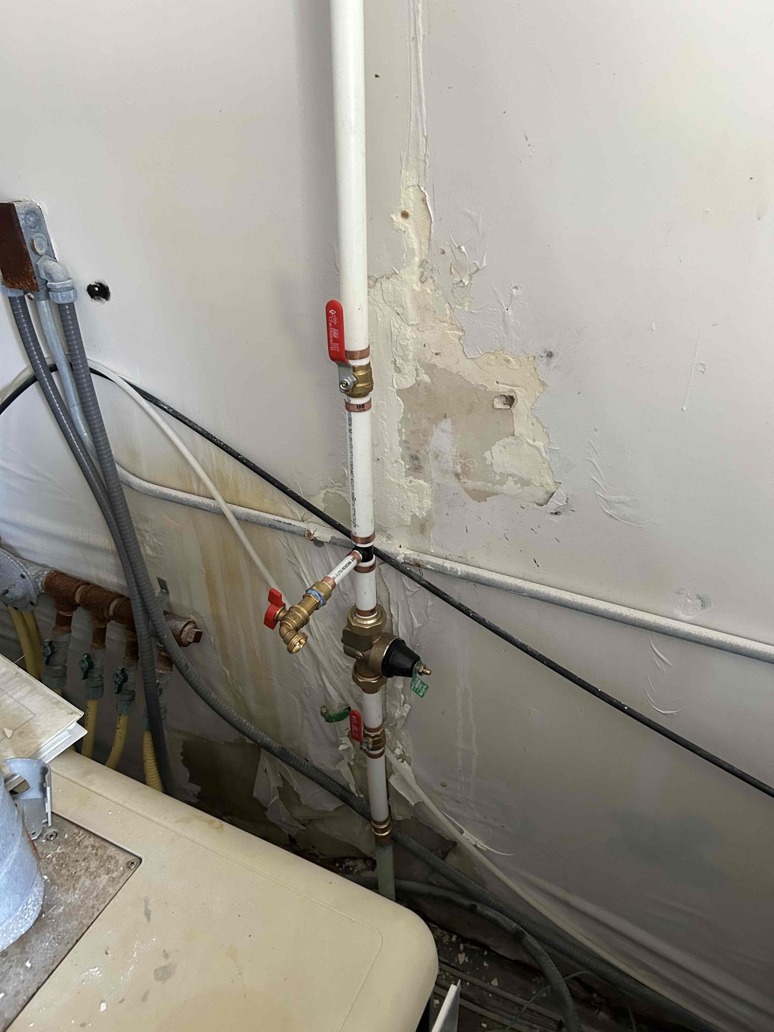 Musty laundry smells? Image depicts a commercial smoke recovery system in need of repair. Addressing smoke damage is crucial to eliminate lingering odors in laundry and prevent musty smells. Contact us for expert commercial smoke recovery repair services.