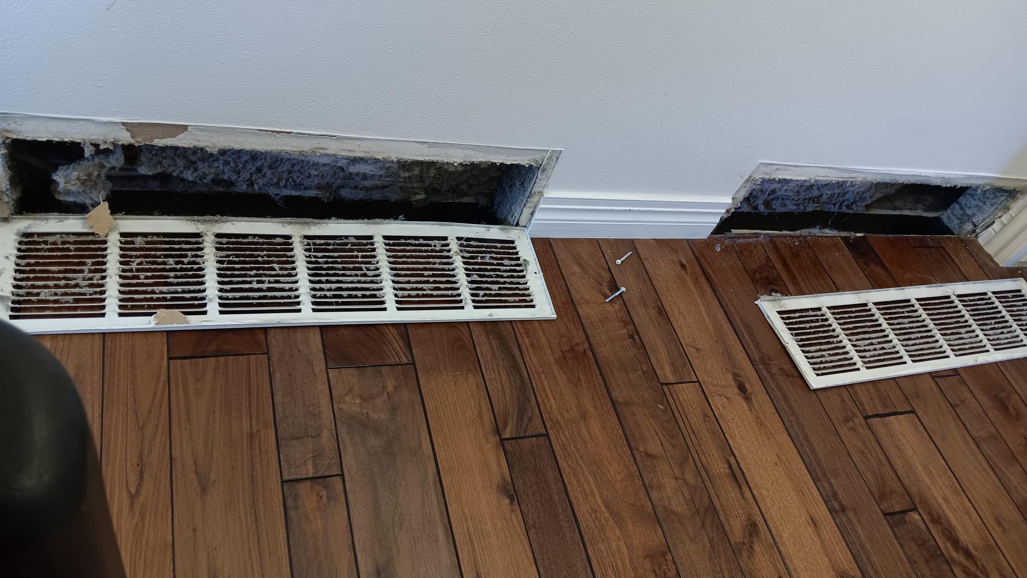 West Valley City, Utah: Smoke-affected rugs? Just like a kitchen needs a good smoke filter, your carpets need professional cleaning after a kitchen fire. We specialize in residential smoke cleaning and rug restoration in the West Valley area. Get your rugs professionally cleaned and deodorized, removing lingering smoke odors.