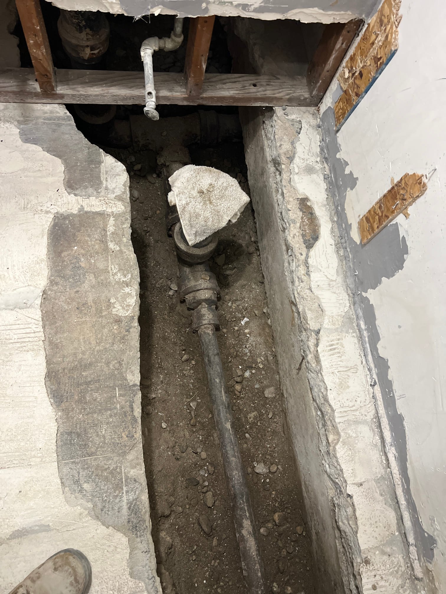 Clogged septic tank impacting your business? Image depicts solutions related to septic tank clog remover, highlighting the need for professional services such as commercial rug cleaning and commercial sewage backup cleaning repair to address potential consequences of septic issues.