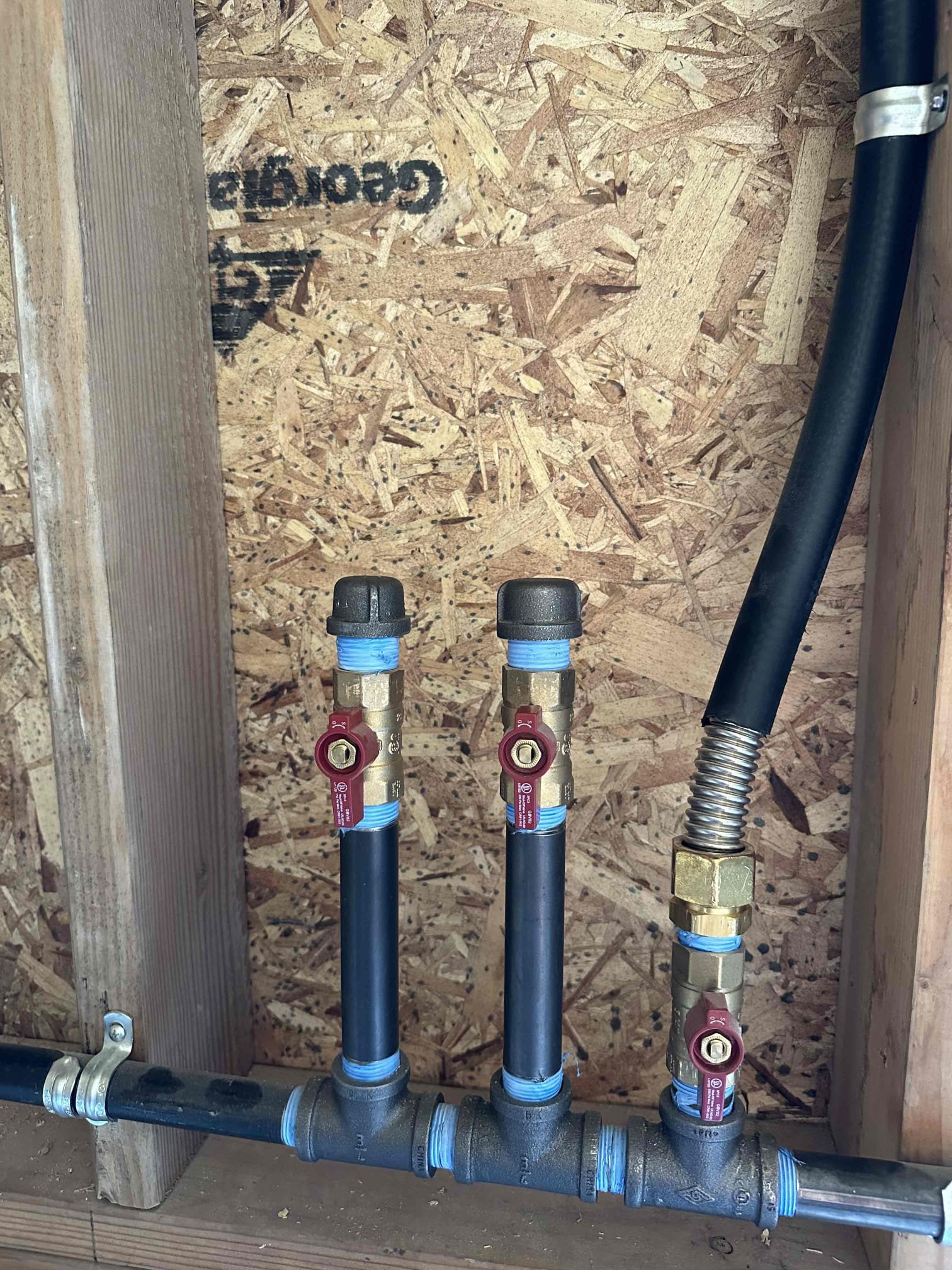 Image relating to soft water, which is water lacking high concentrations of calcium and magnesium, often preferred for hair washing to prevent buildup. It may also allude to plumbing solutions like a hand rooter, sometimes used to address issues caused by hard water deposits.