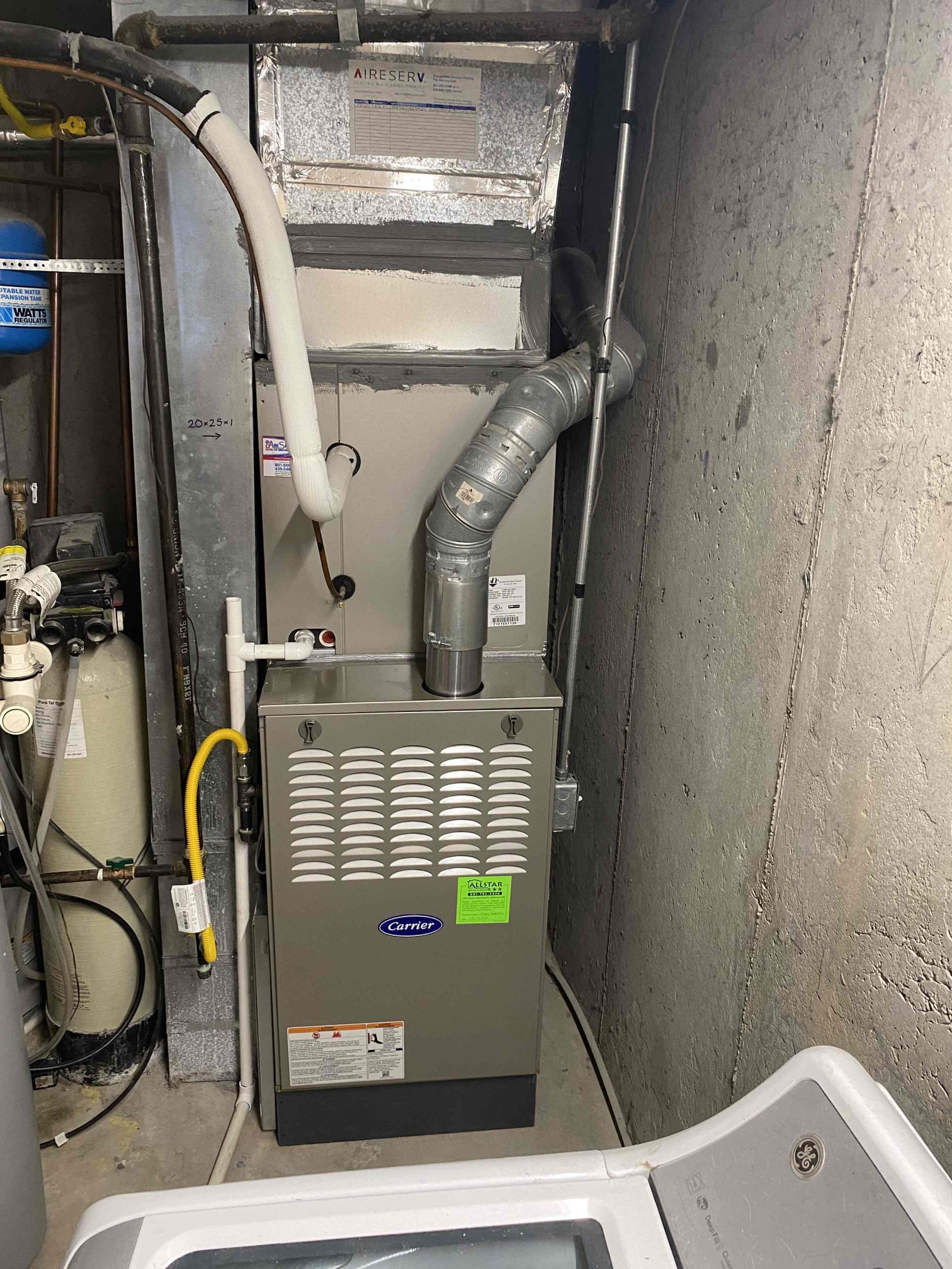 Image depicting the costs associated with new propane furnace and air conditioning installation. Focuses on the expense of a new furnace and AC unit, crucial for home comfort and energy efficiency. Explore options for affordable heating and cooling solutions.