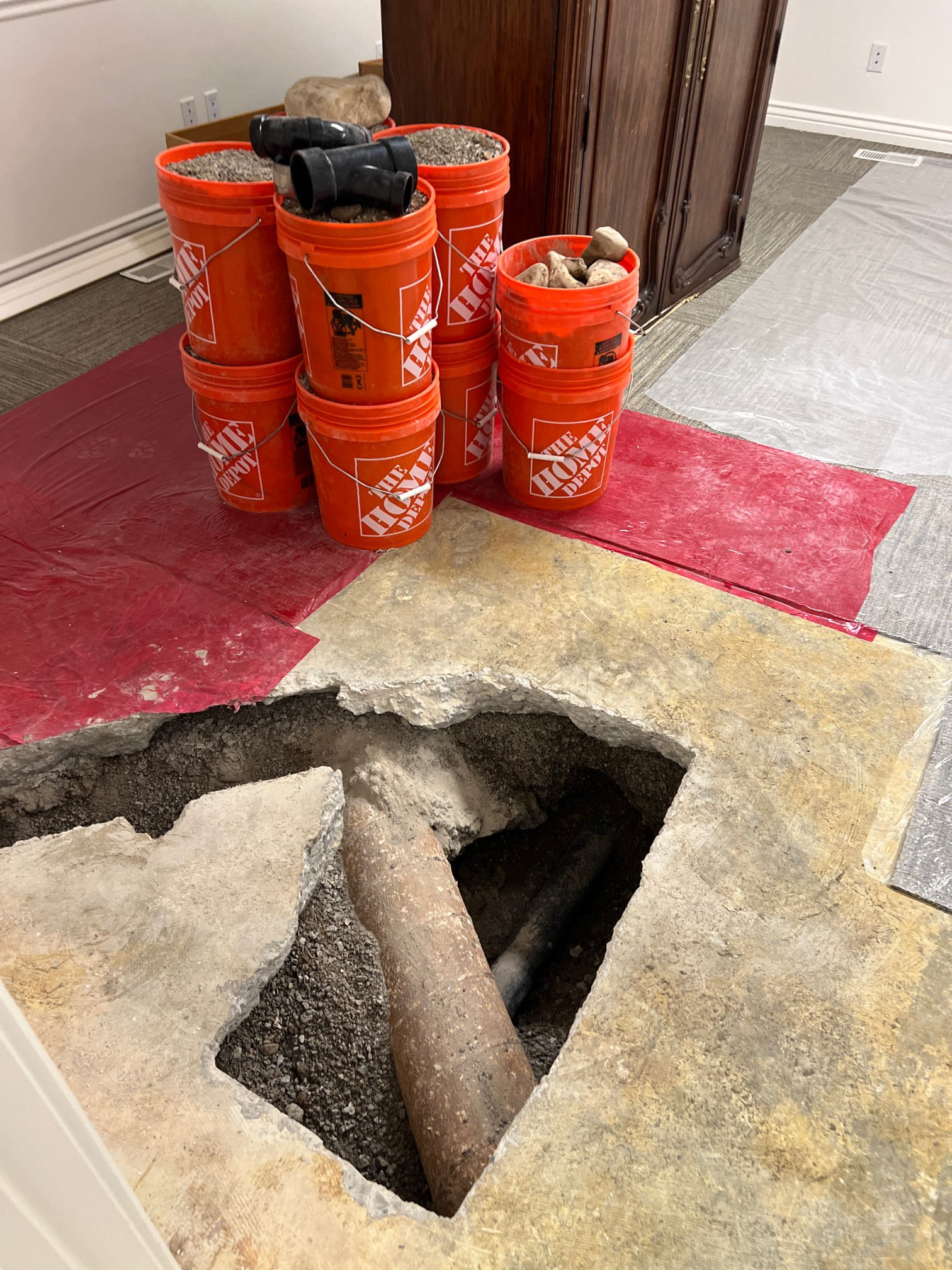 Reliable heating and cooling repair service in Layton, Utah. We use professional plumbing snakes to address drain issues related to your HVAC system, ensuring efficient heating & cooling near you.