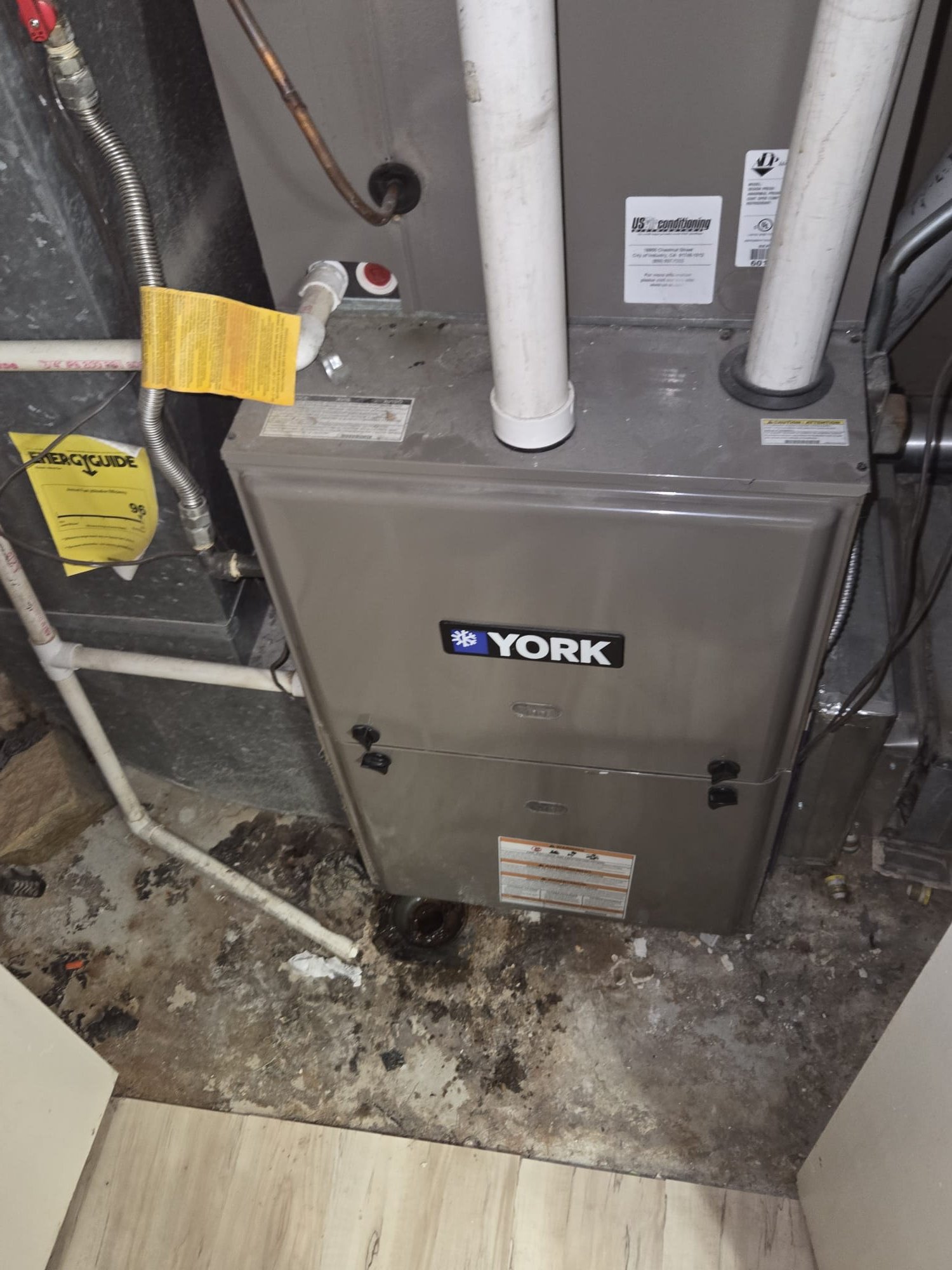 Image depicting basement flood cleaning services. Shows a clean, dry basement after professional deep cleaning, highlighting local availability and effective water damage restoration.