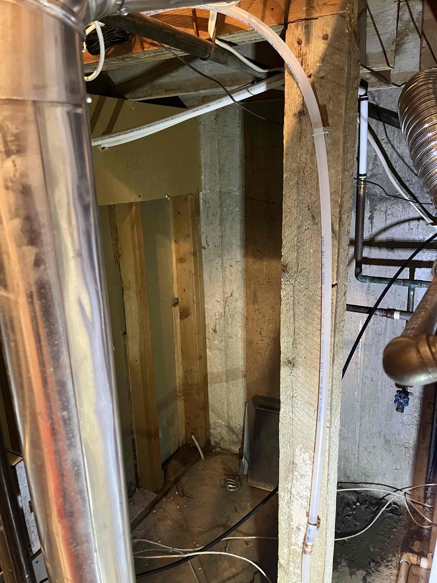 Water softener cleaning process, crucial for preventing mold and mildew growth, similar to removing mildew stains from clothes. Regular maintenance avoids costly water damage repairs, analogous to a commercial drywall water damage cleanup inspection.