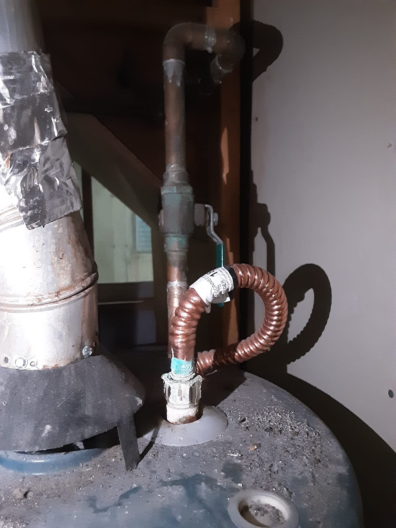 Reliable residential plumber providing top-notch plumbing home services. Expert residential plumbing service for all your home plumbing needs.