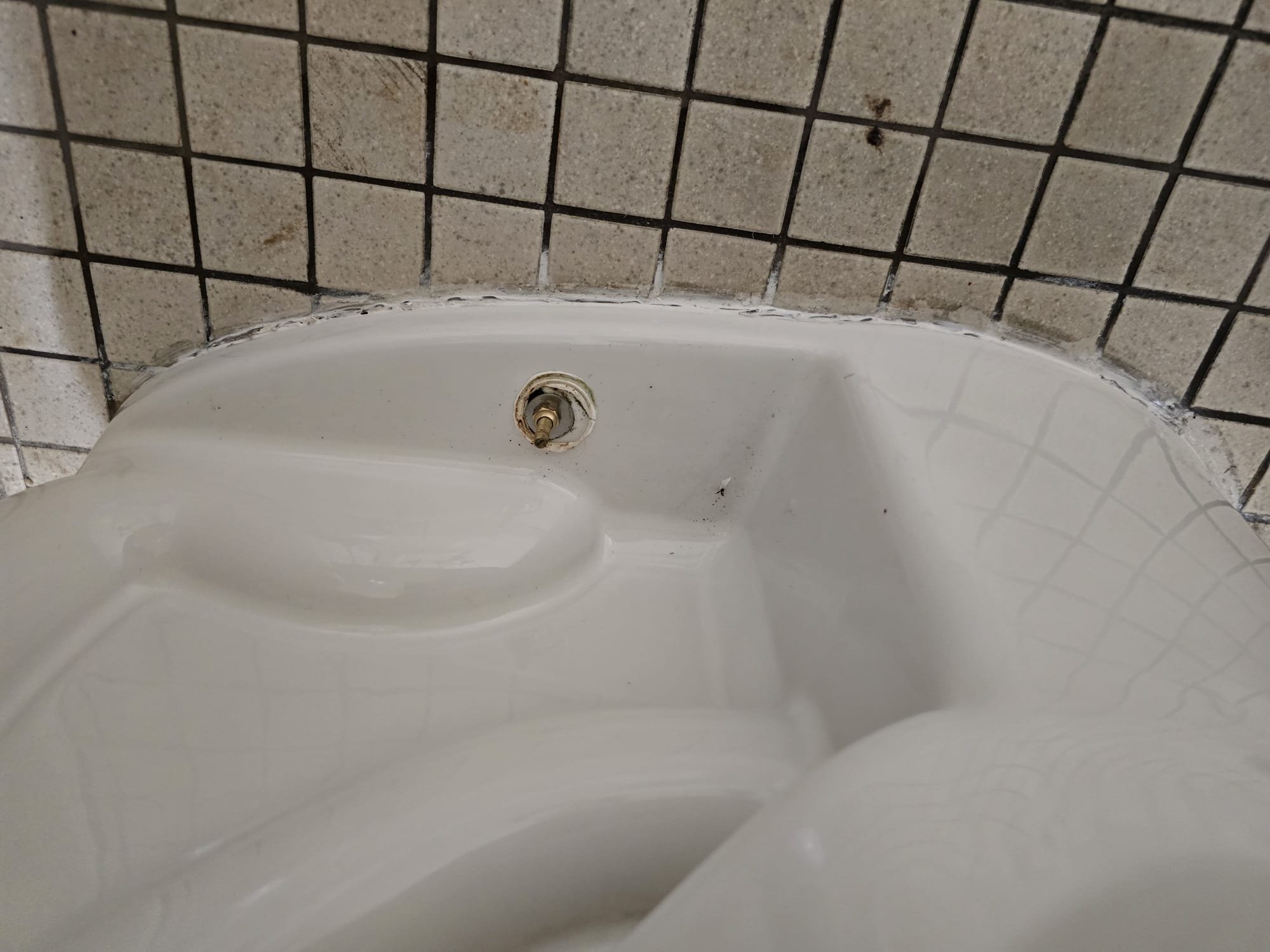 Ensure healthy indoor air quality in your home. Consider a home air quality test kit to identify potential pollutants. Maintain clean air by addressing sources like bathroom mold with local exhaust fan cleaning services. For smoke damage, seek insured residential smoke cleanup professionals to restore your home's air quality and safety.