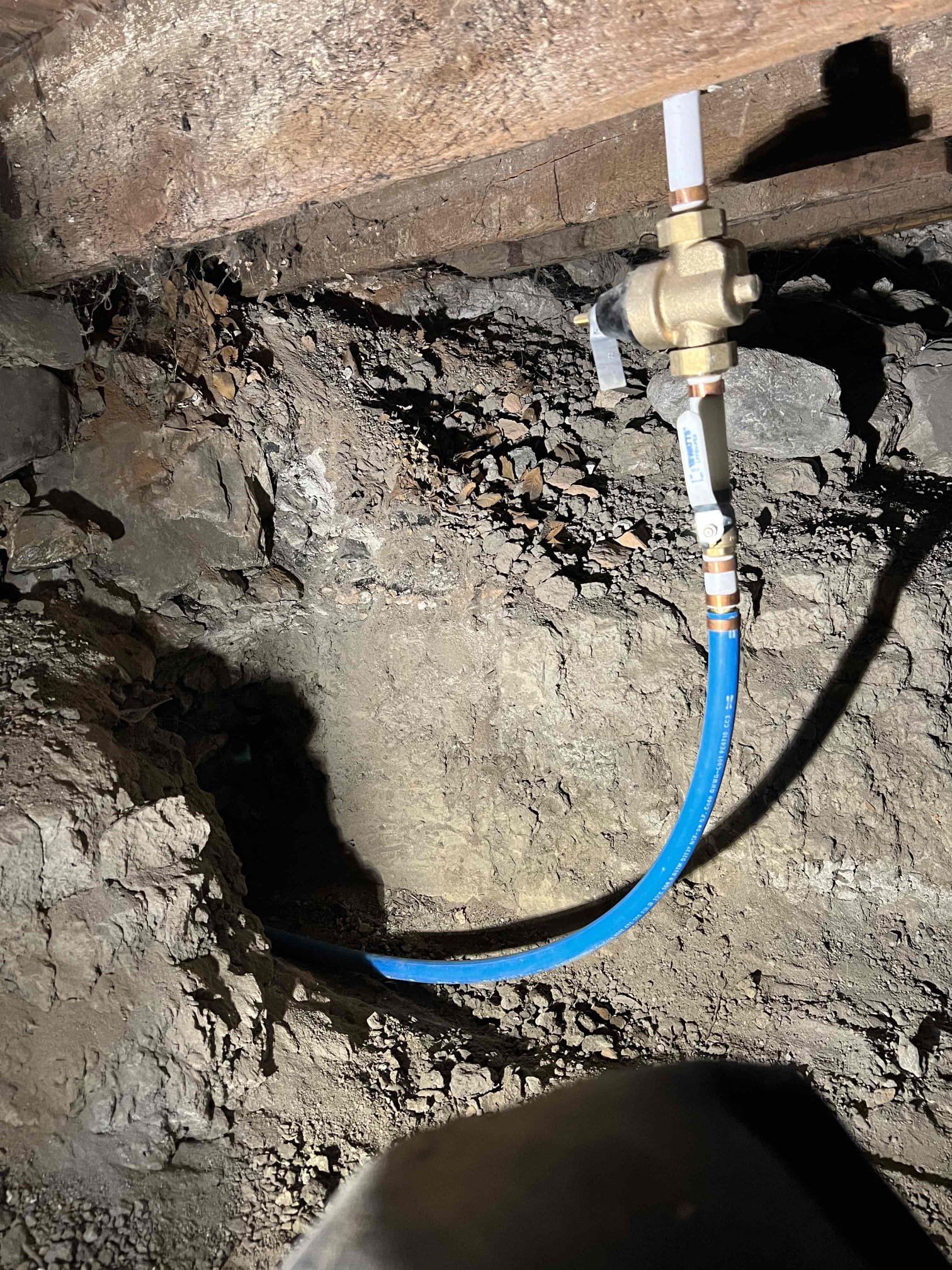 Signs of basement flooding? Act fast! Water damage indicates you need basement flood restoration. Schedule a basement flood restoration inspection to assess the damage and estimate basement flood restoration cost.