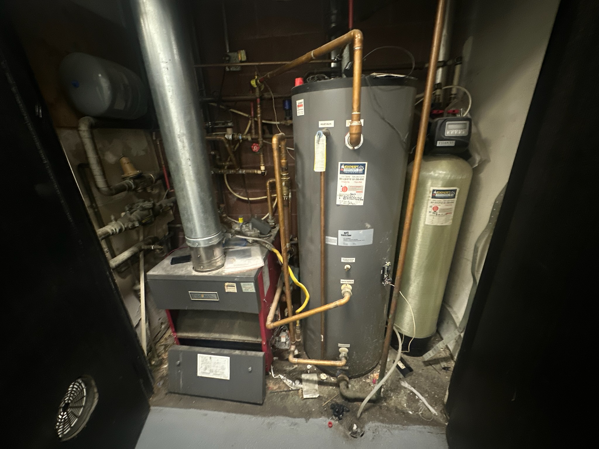 Efficient electric boilers, serviced by Park City's top commercial boiler service 7 providers, offer a clean alternative to traditional systems. Local package boiler manufacturers support Utah businesses transitioning to electric for reliable heating solutions in our mountain climate.