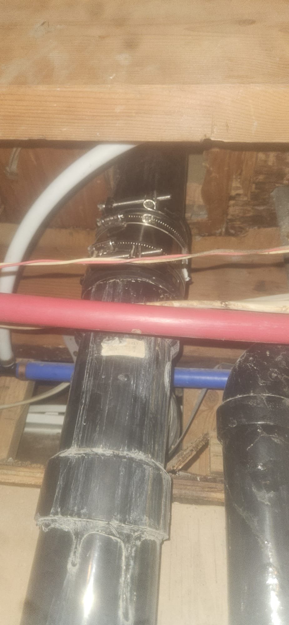 Exploring sewer camera cost options? Like sewer pipe bursting cost, camera inspections are essential for diagnosing issues before calling plumbers in Las Vegas for repairs. Understand the investment for accurate problem assessment.