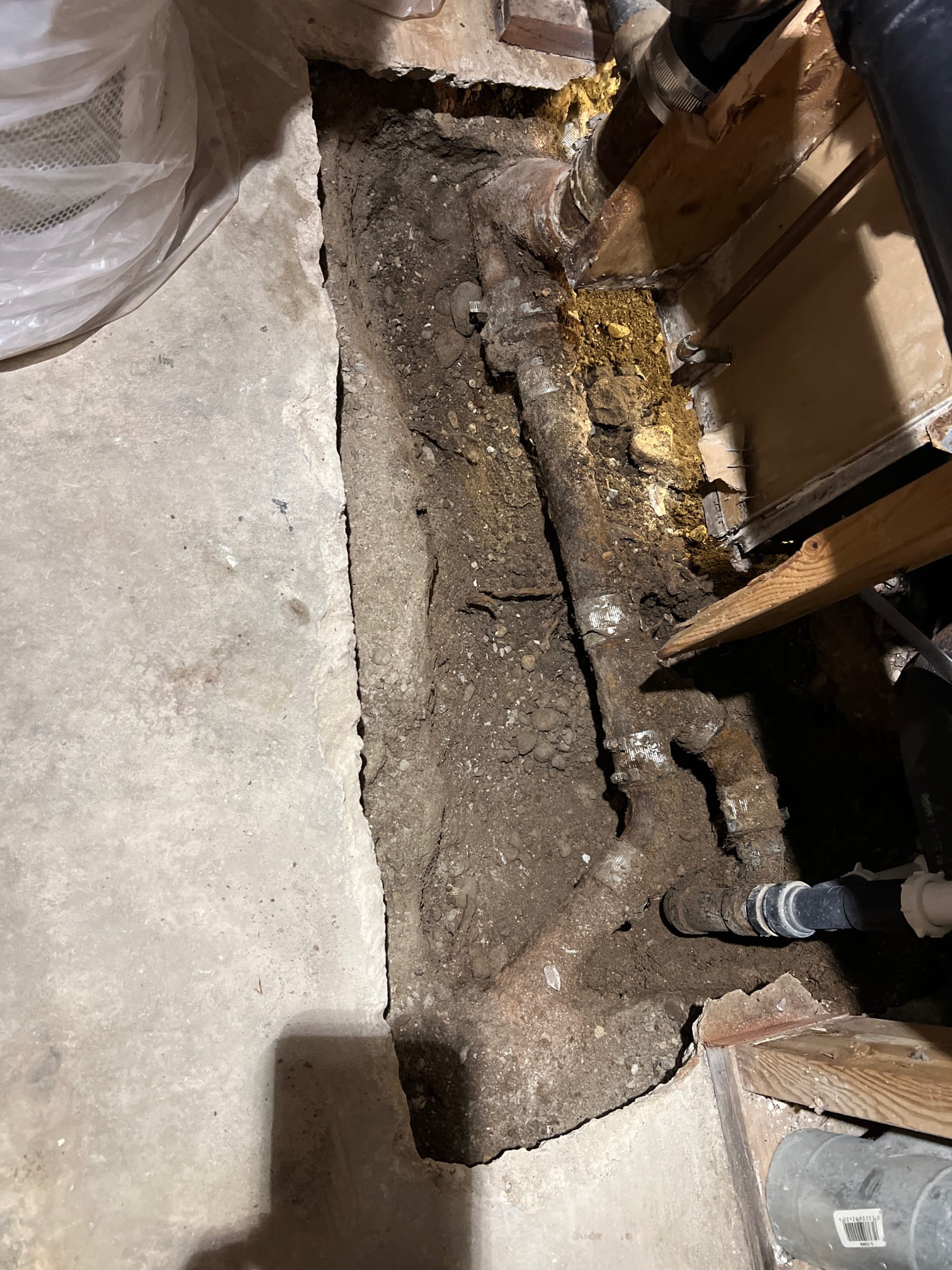 Image depicting fire damage restoration services in Fort Worth, highlighting the importance of professional help to manage restoration costs effectively. While this image focuses on Fort Worth, similar fire damage restoration needs and services exist in Minneapolis and other cities.