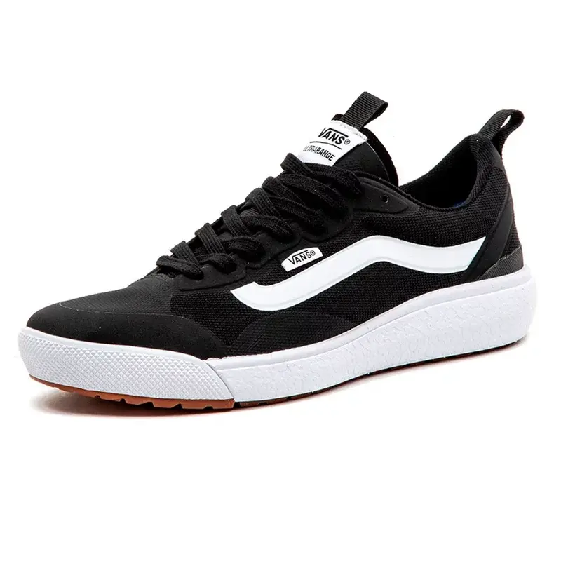 Miniatura: Tênis Vans Ultrarange EXO Preto e Branco