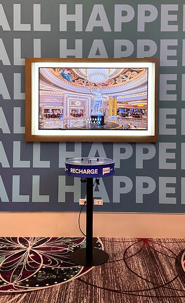 Phone charging table in Chicago for a event