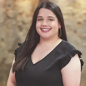 Taylor Carmouche, Dental Assistant.webp