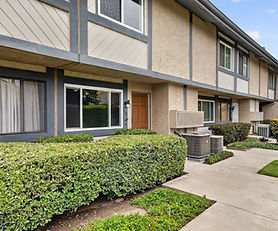 521 W 9th St, Upland, CA 91786