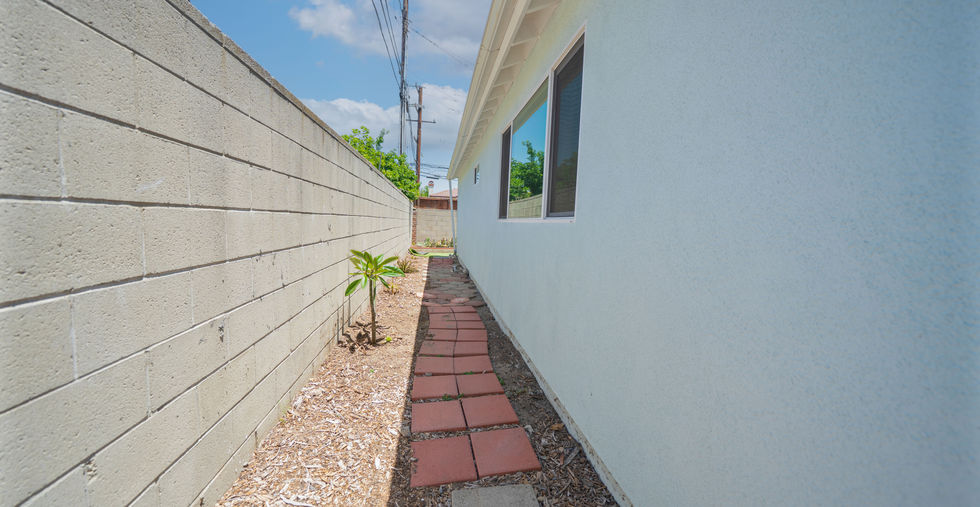 Multi-family home for rent in Arcadia