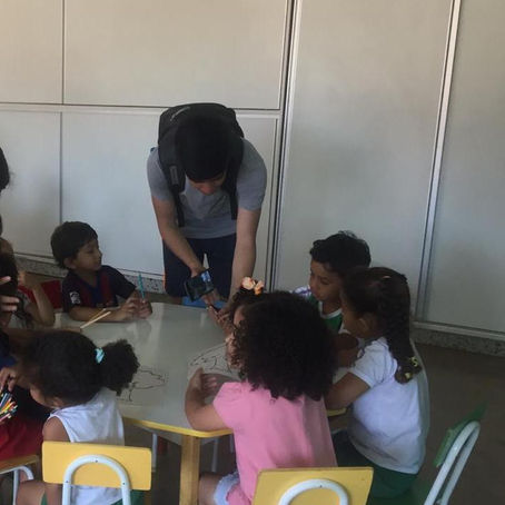 Feirinha sustentável no CE Helder Castro de Bastos